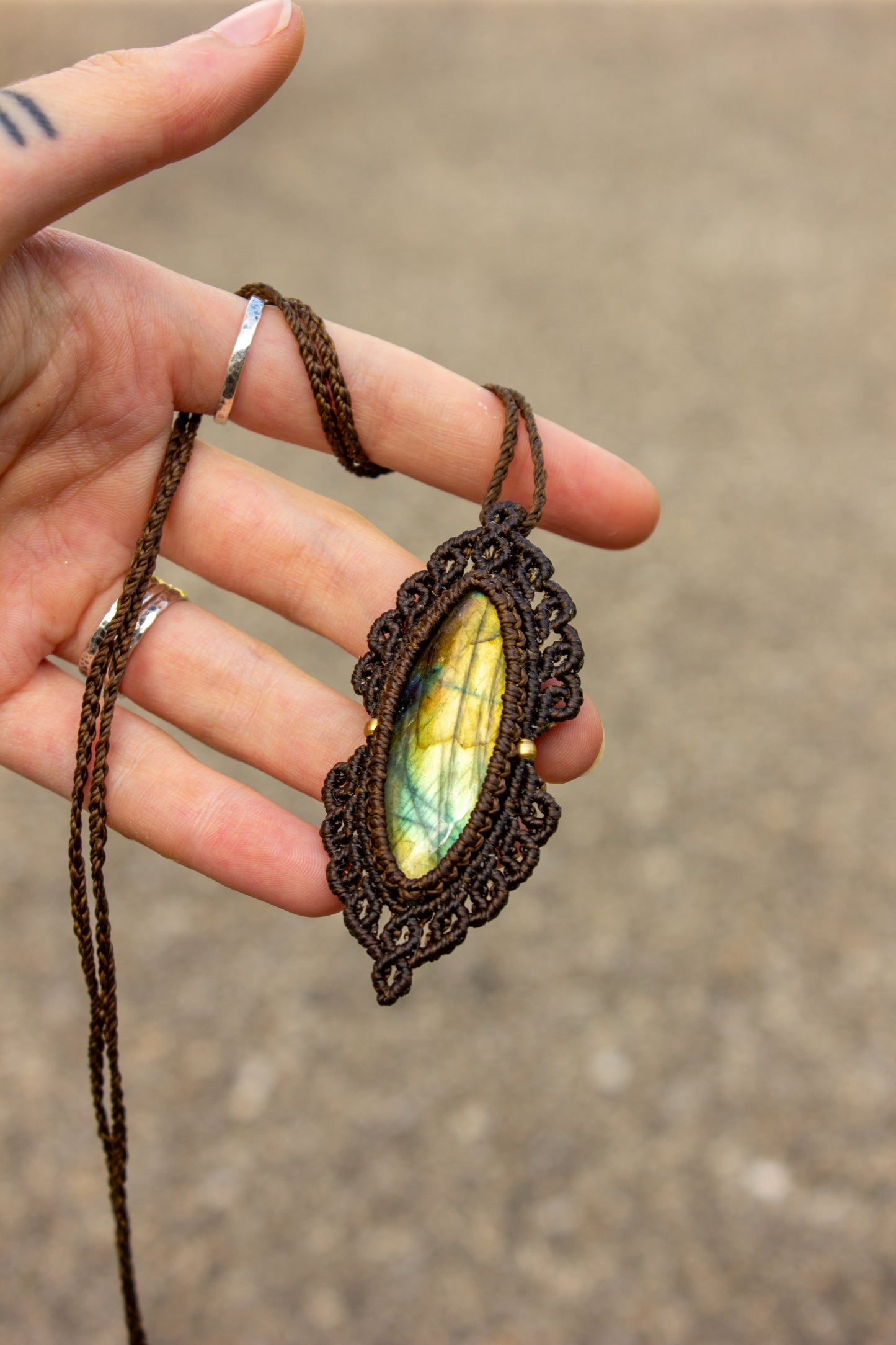 Labradorite • macrame necklace