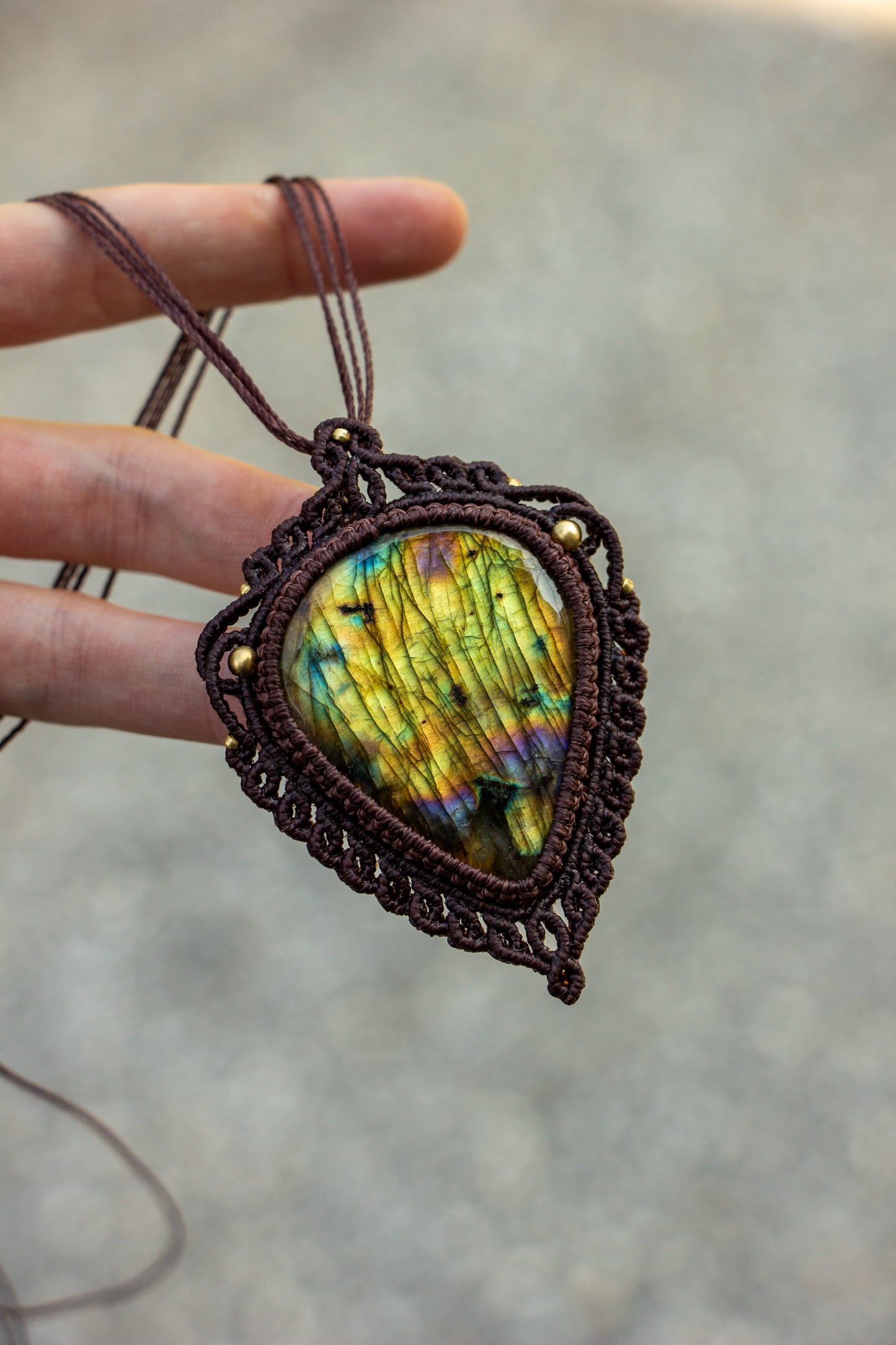 Labradorite macrame necklace