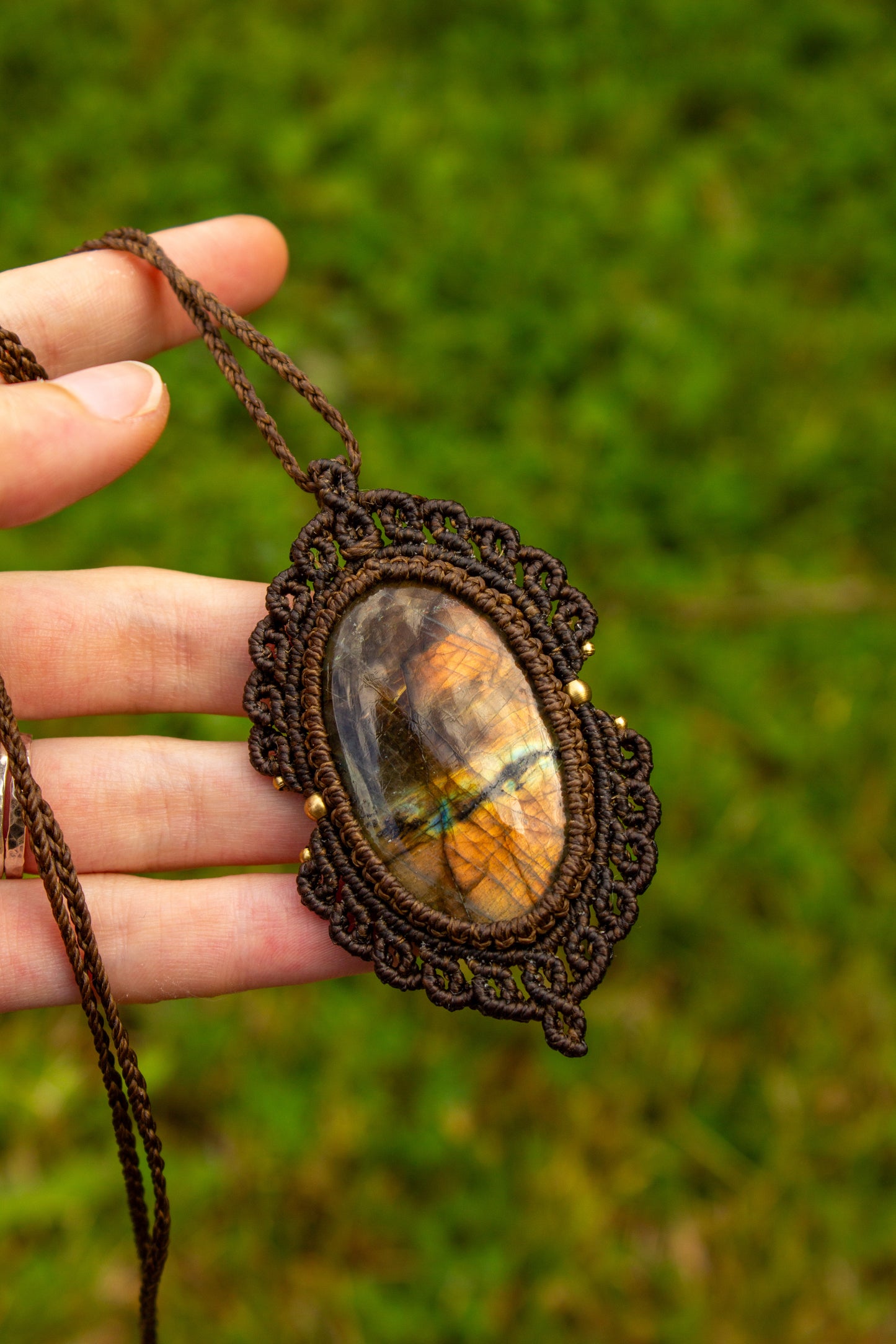 Labradorite • macrame necklace