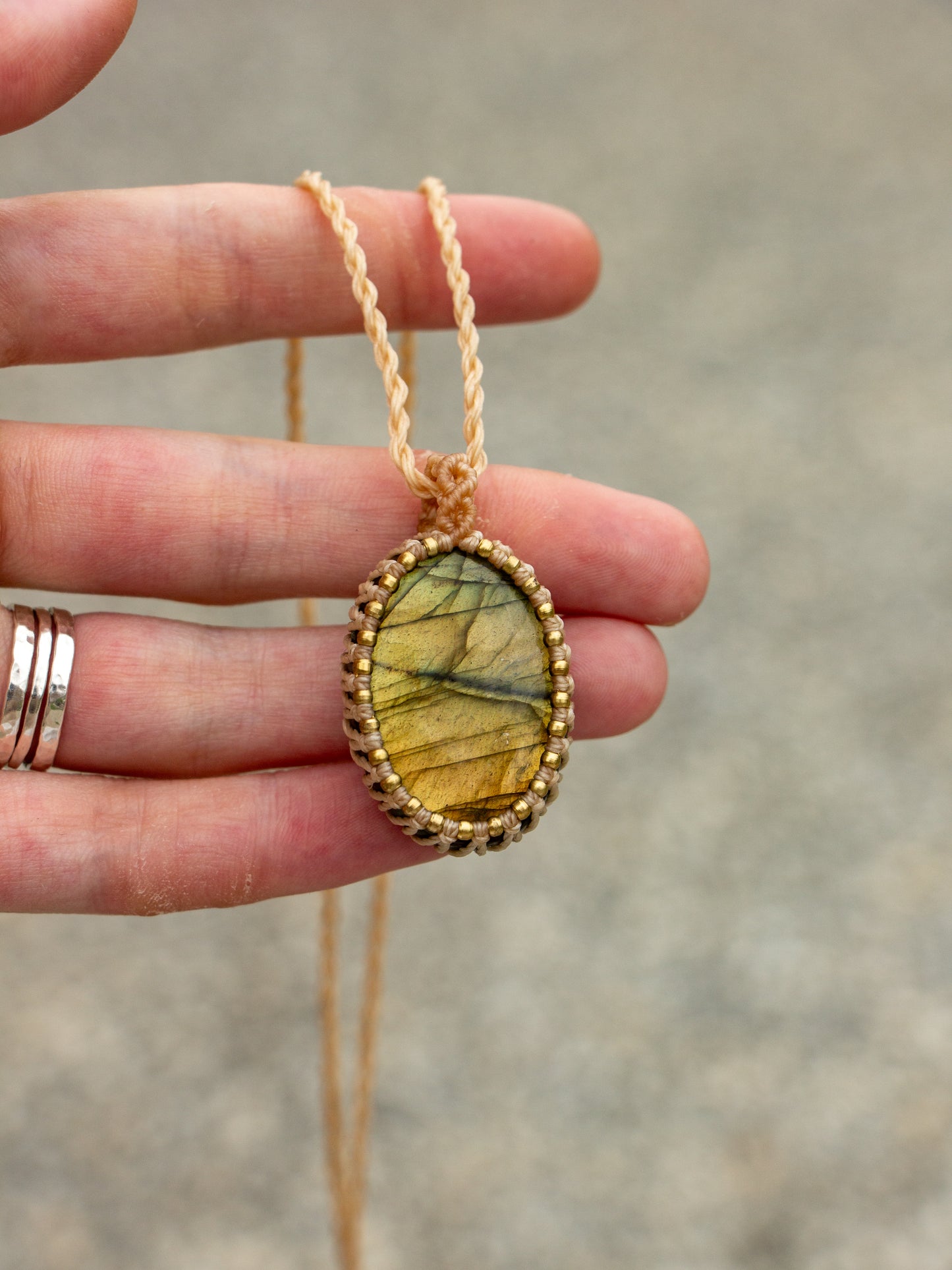 Labradorite macrame necklace