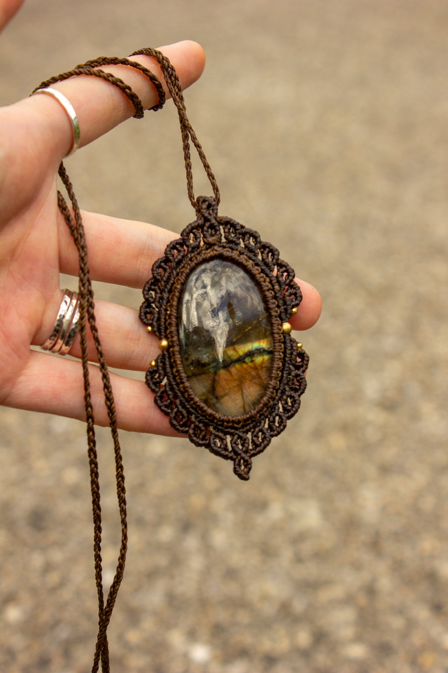 Labradorite • macrame necklace