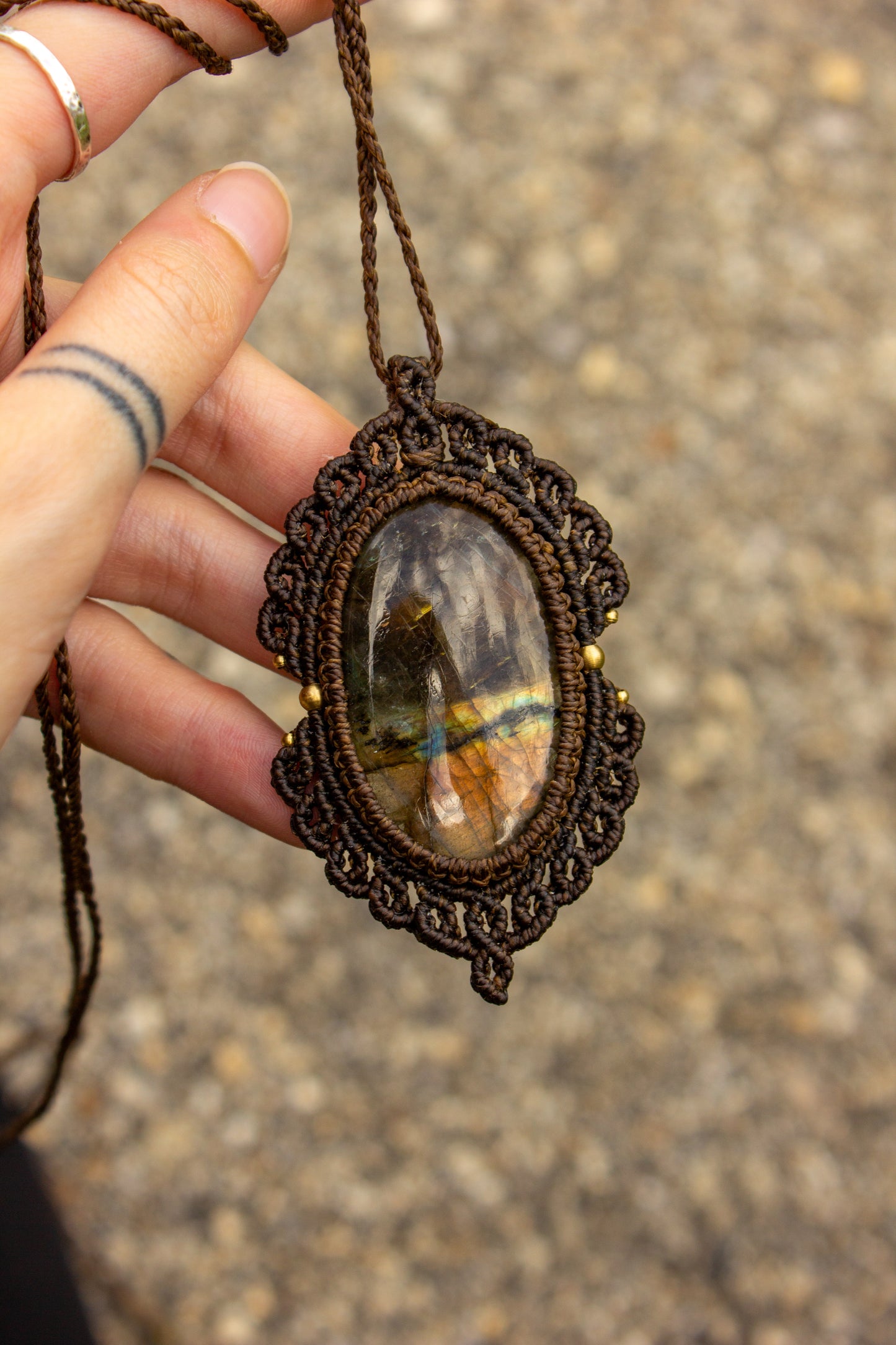 Labradorite • macrame necklace