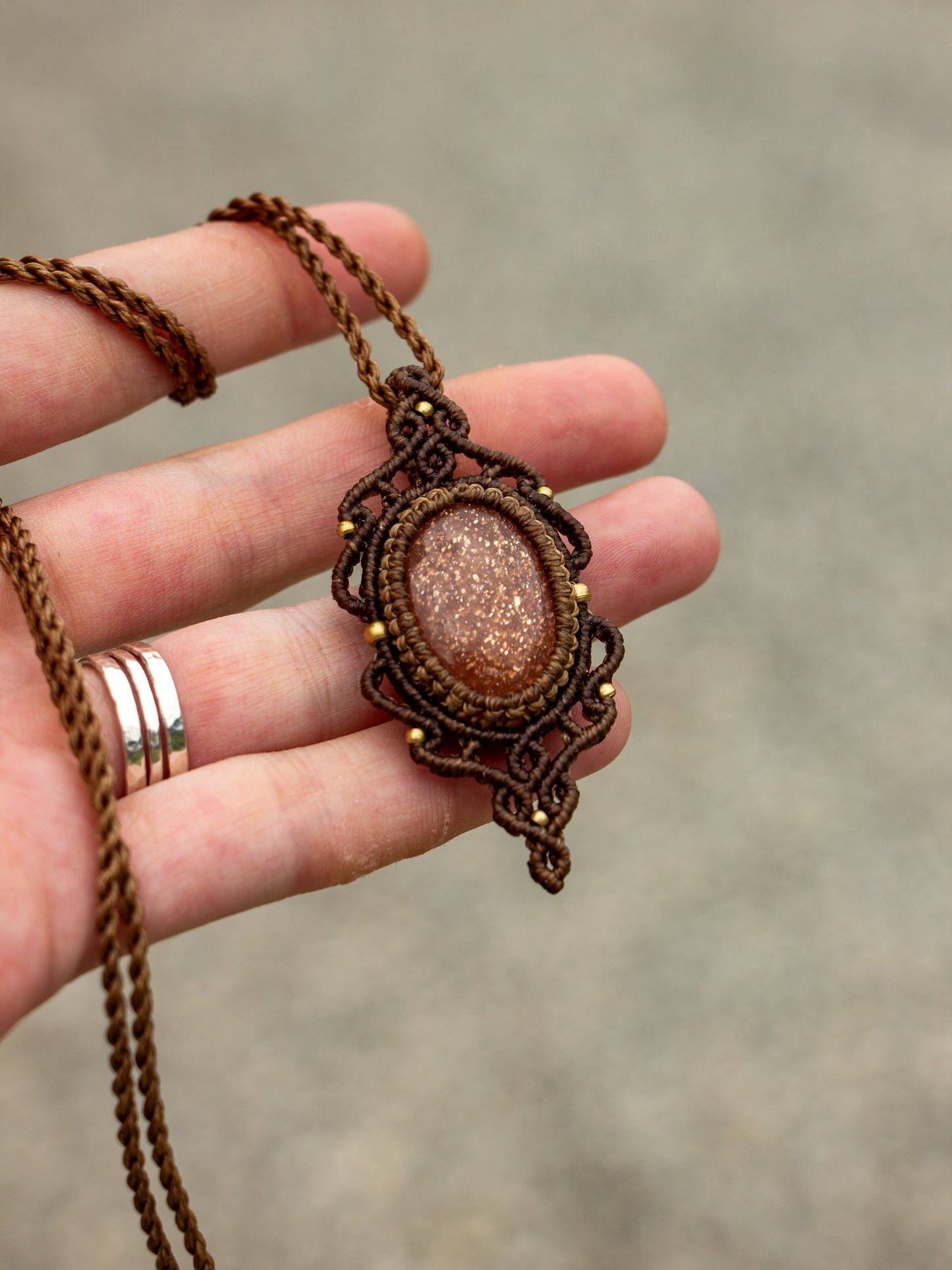 Confetti Sunstone macrame necklace