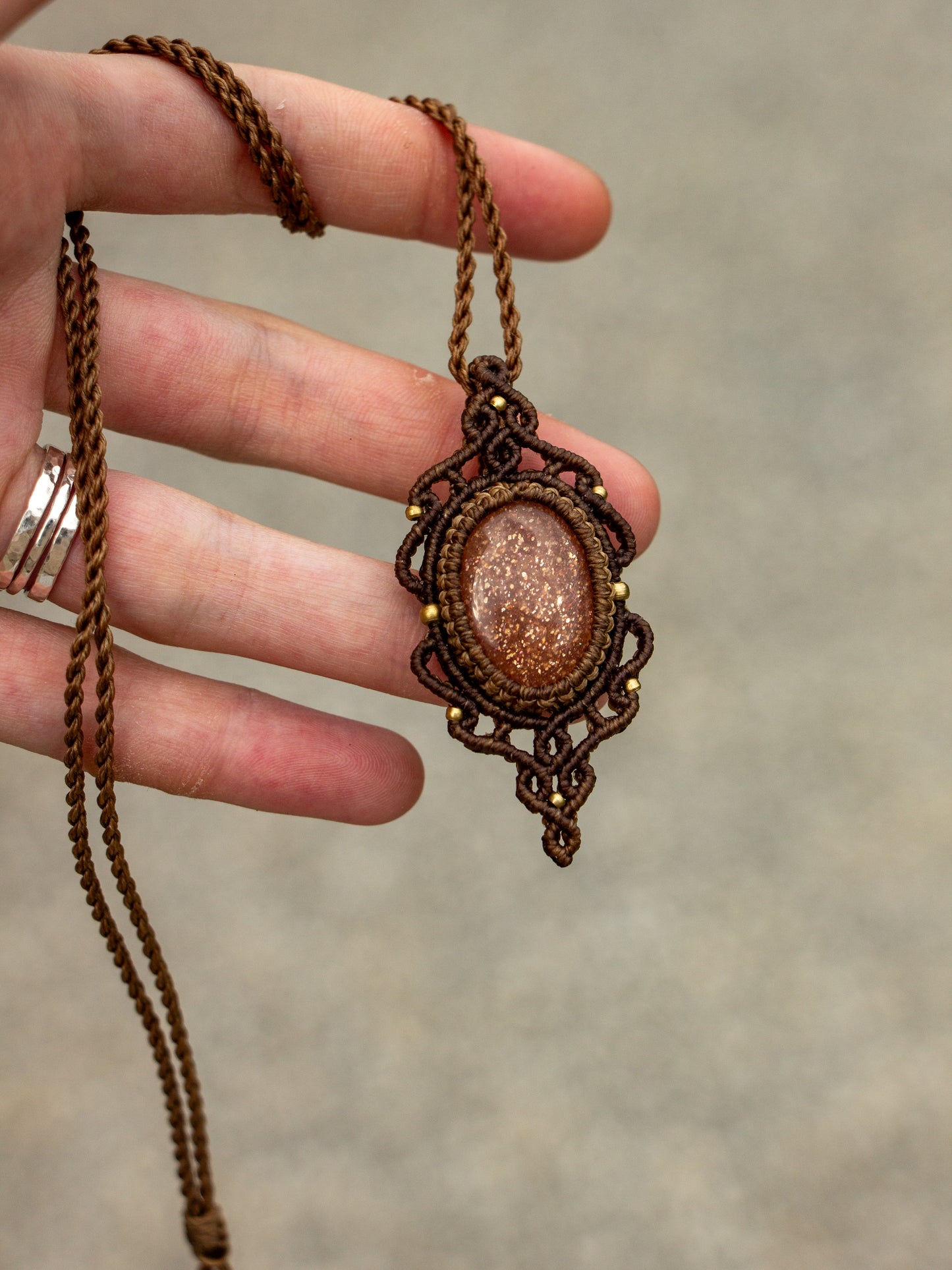 Confetti Sunstone macrame necklace