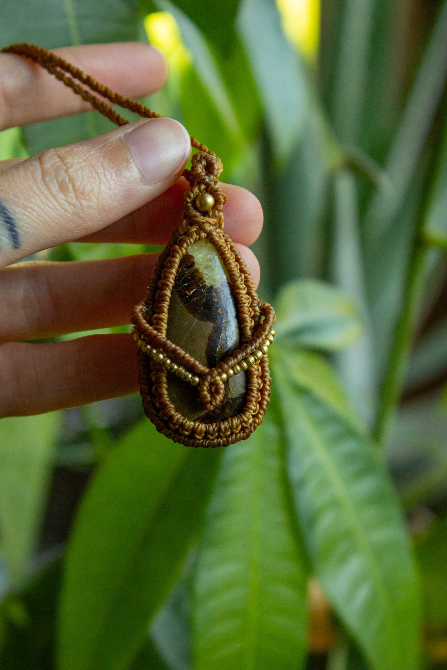 Septarian • macrame necklace