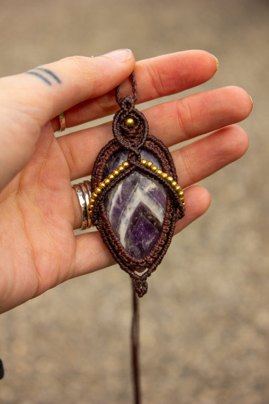 Amethyst • macrame necklace