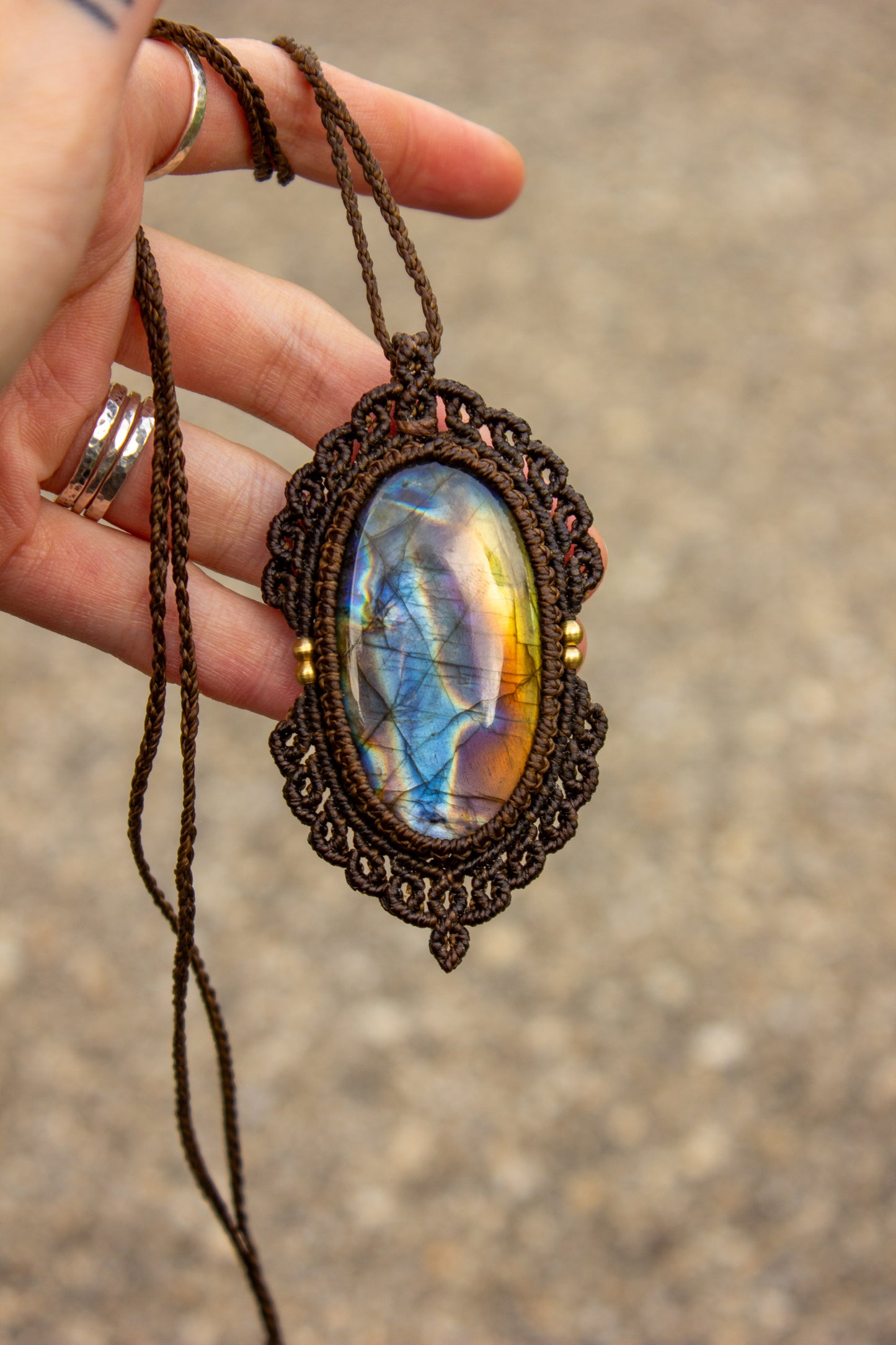 Labradorite • macrame necklace