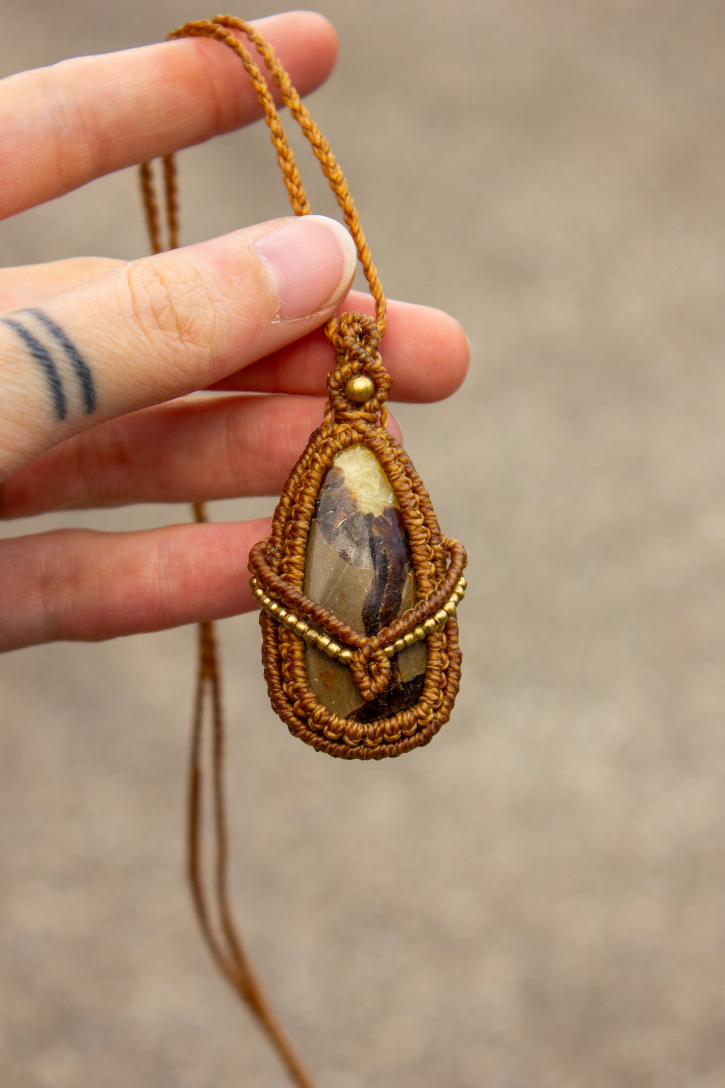 Septarian • macrame necklace