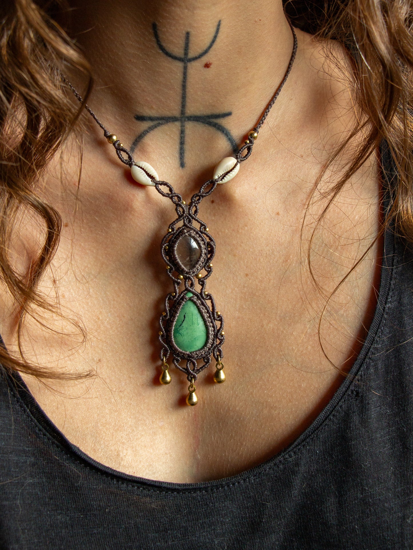 Clear Quartz & Chrysoprase macrame necklace