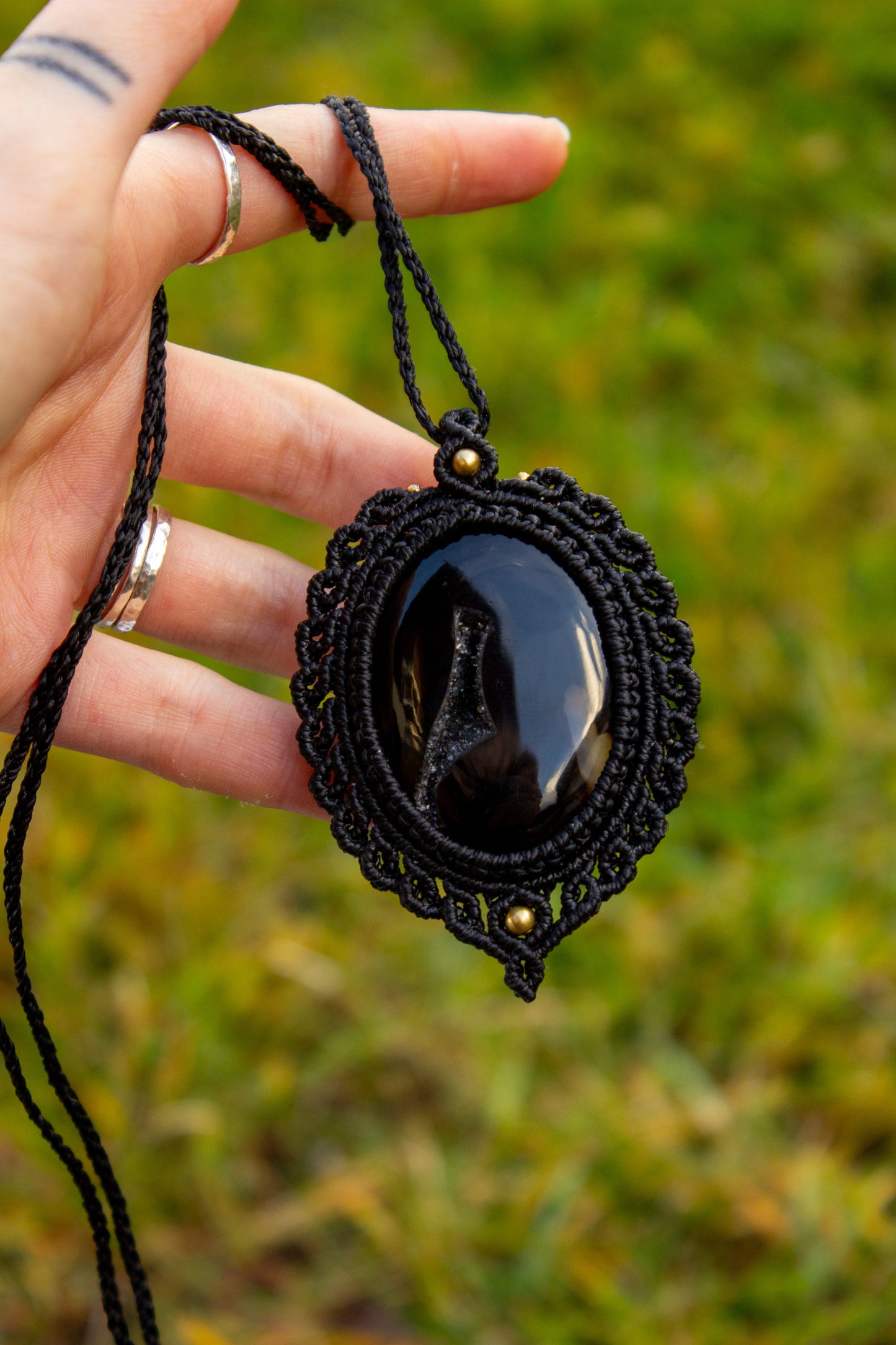 Druzy Onyx • macrame necklace