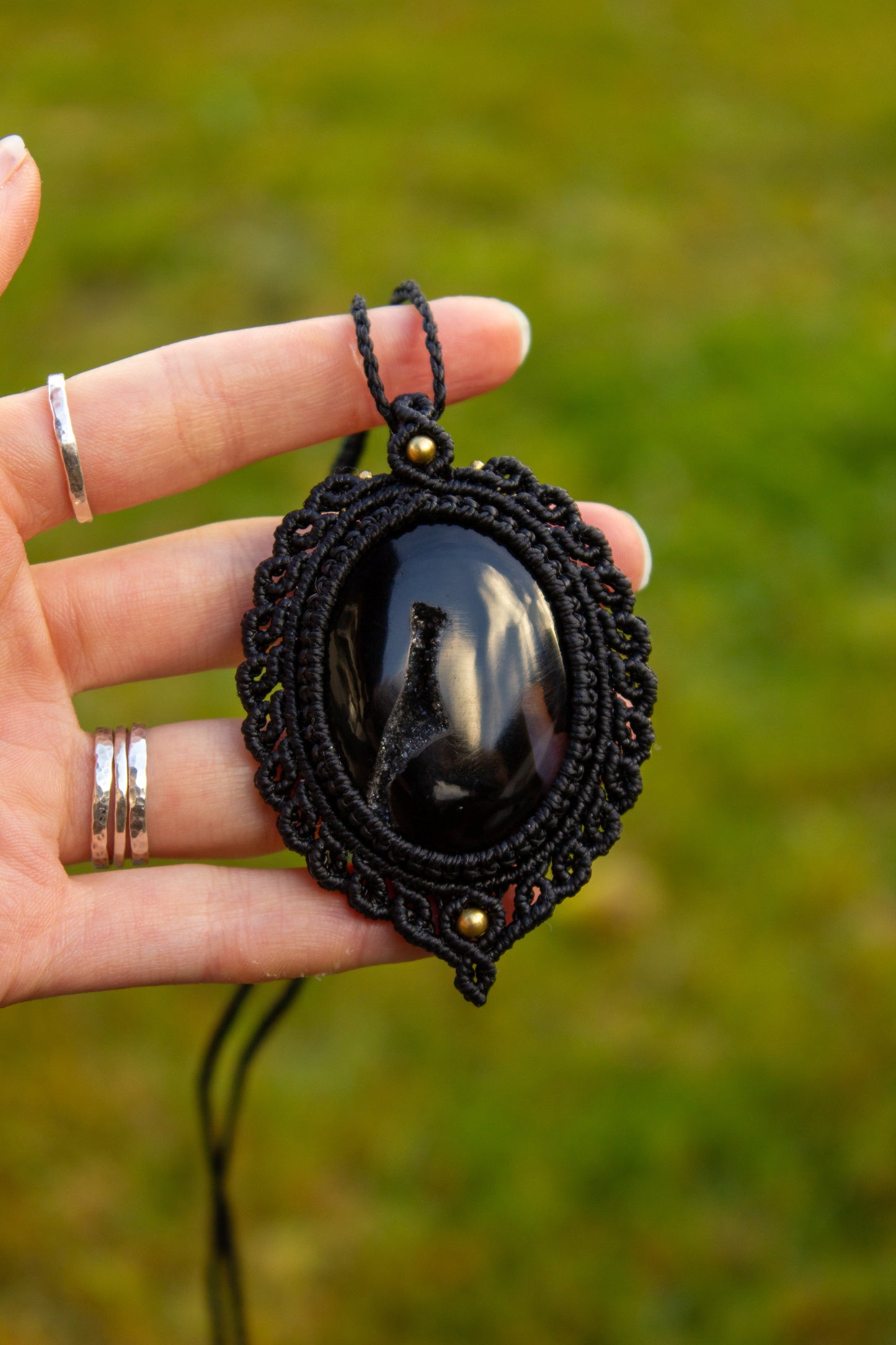 Druzy Onyx • macrame necklace