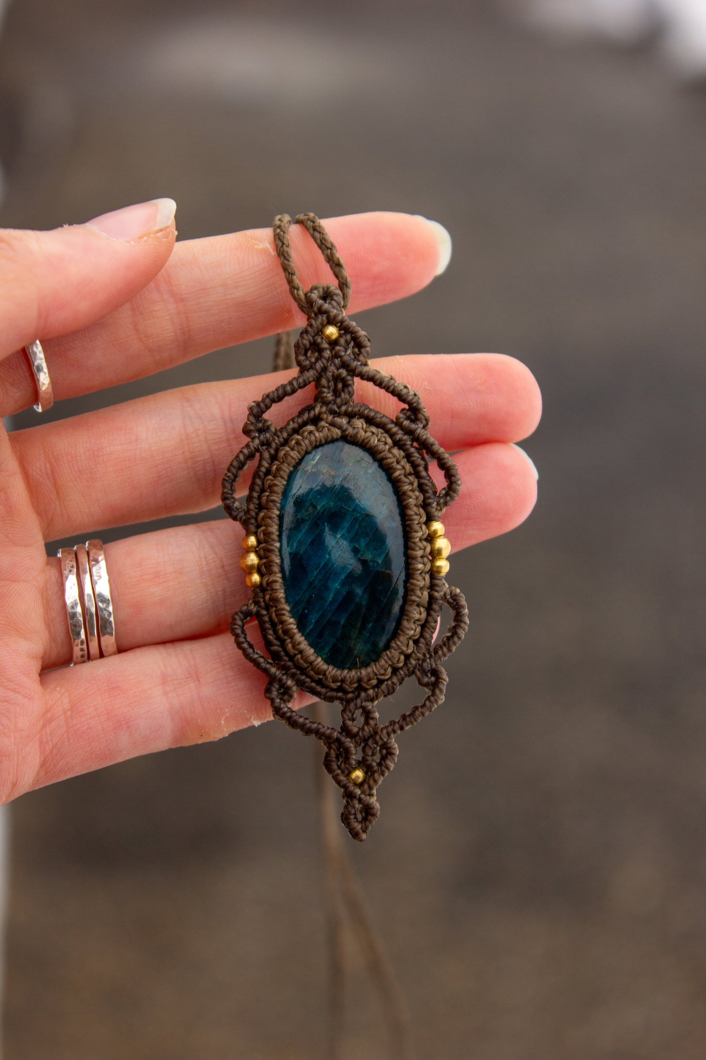 Apatite • macrame necklace