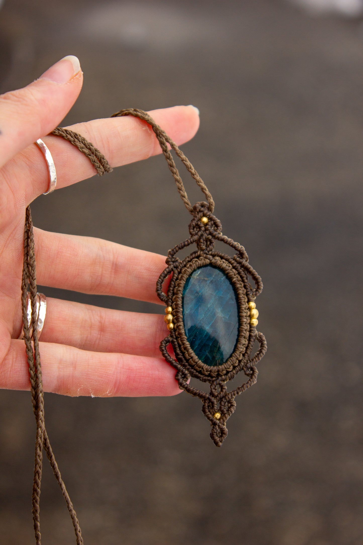 Apatite • macrame necklace