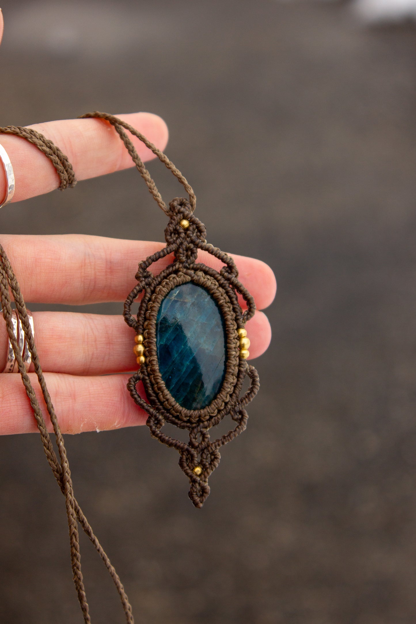 Apatite • macrame necklace