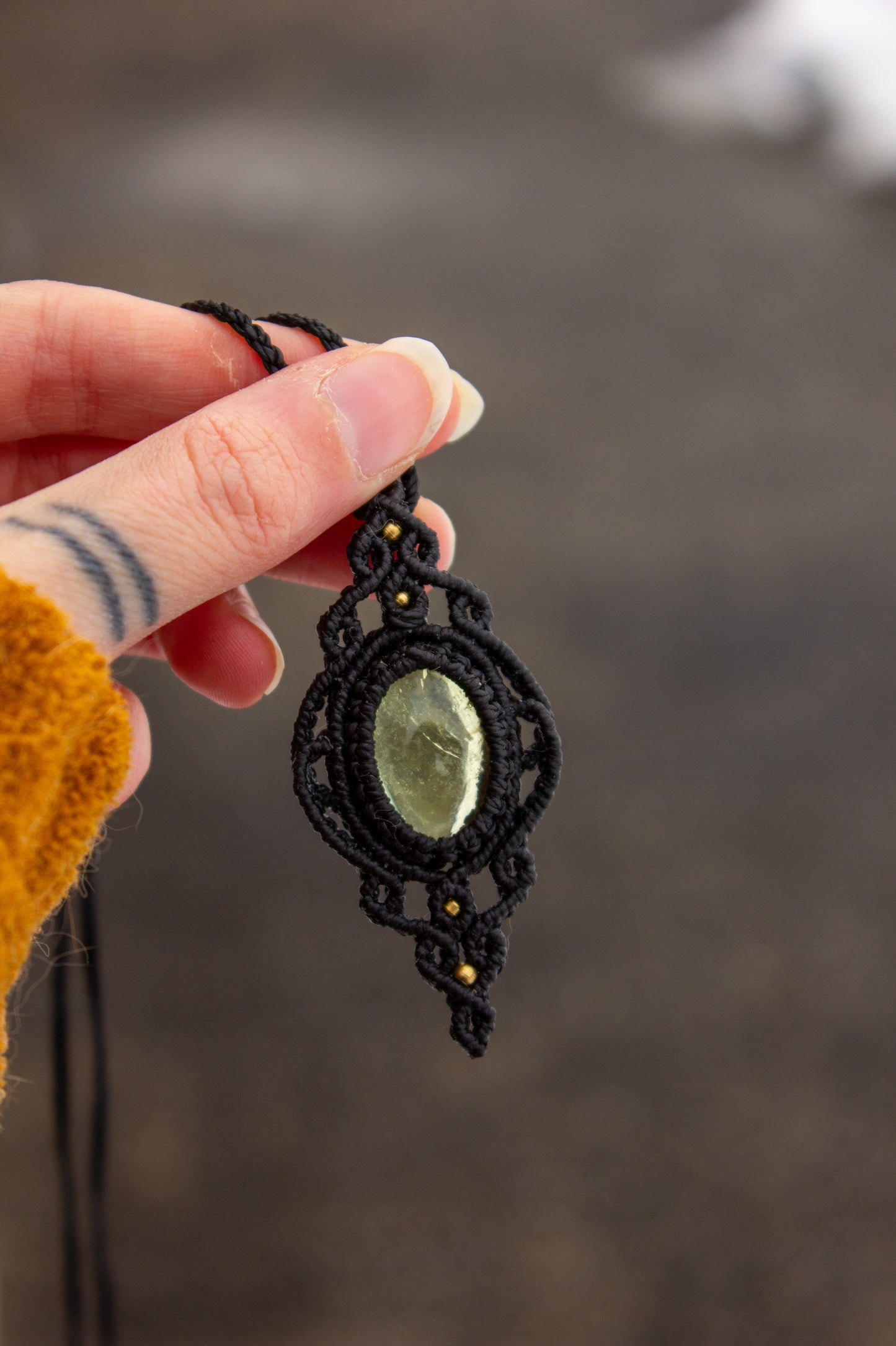 Lemon Quartz • macrame necklace