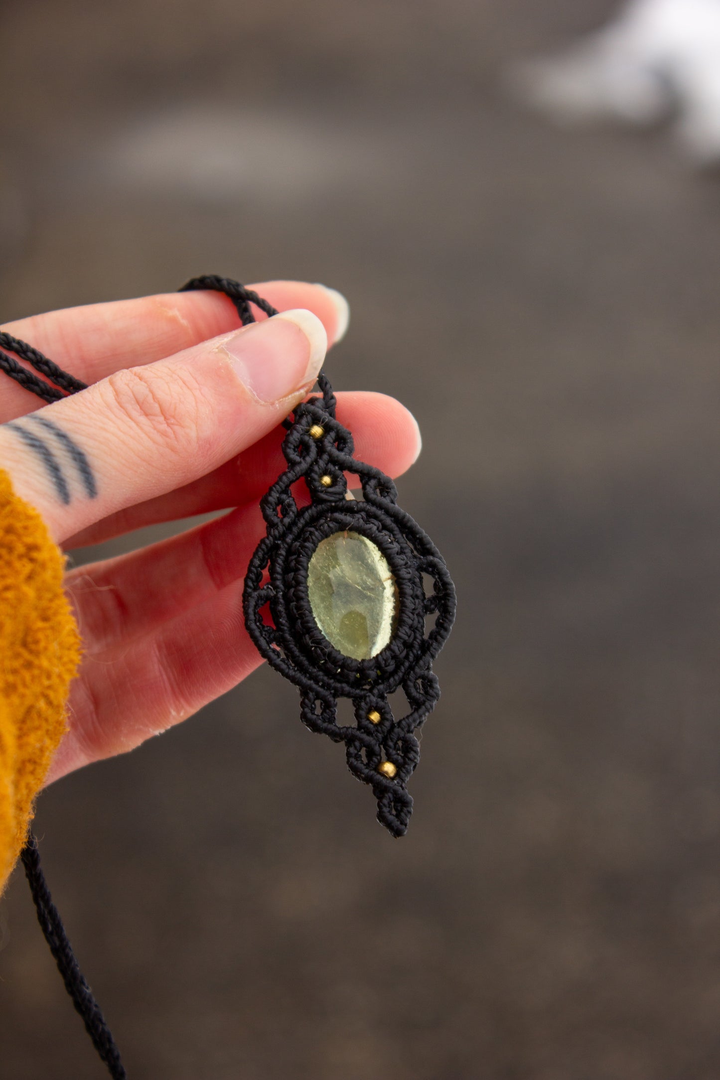 Lemon Quartz • macrame necklace