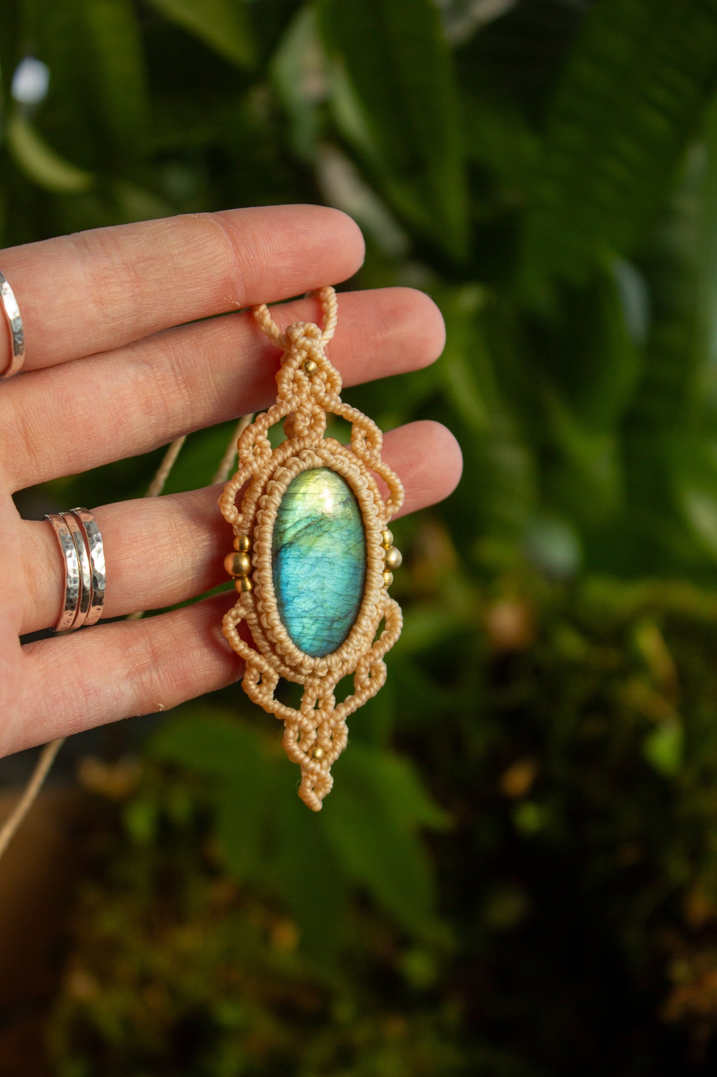 Labradorite • macrame necklace