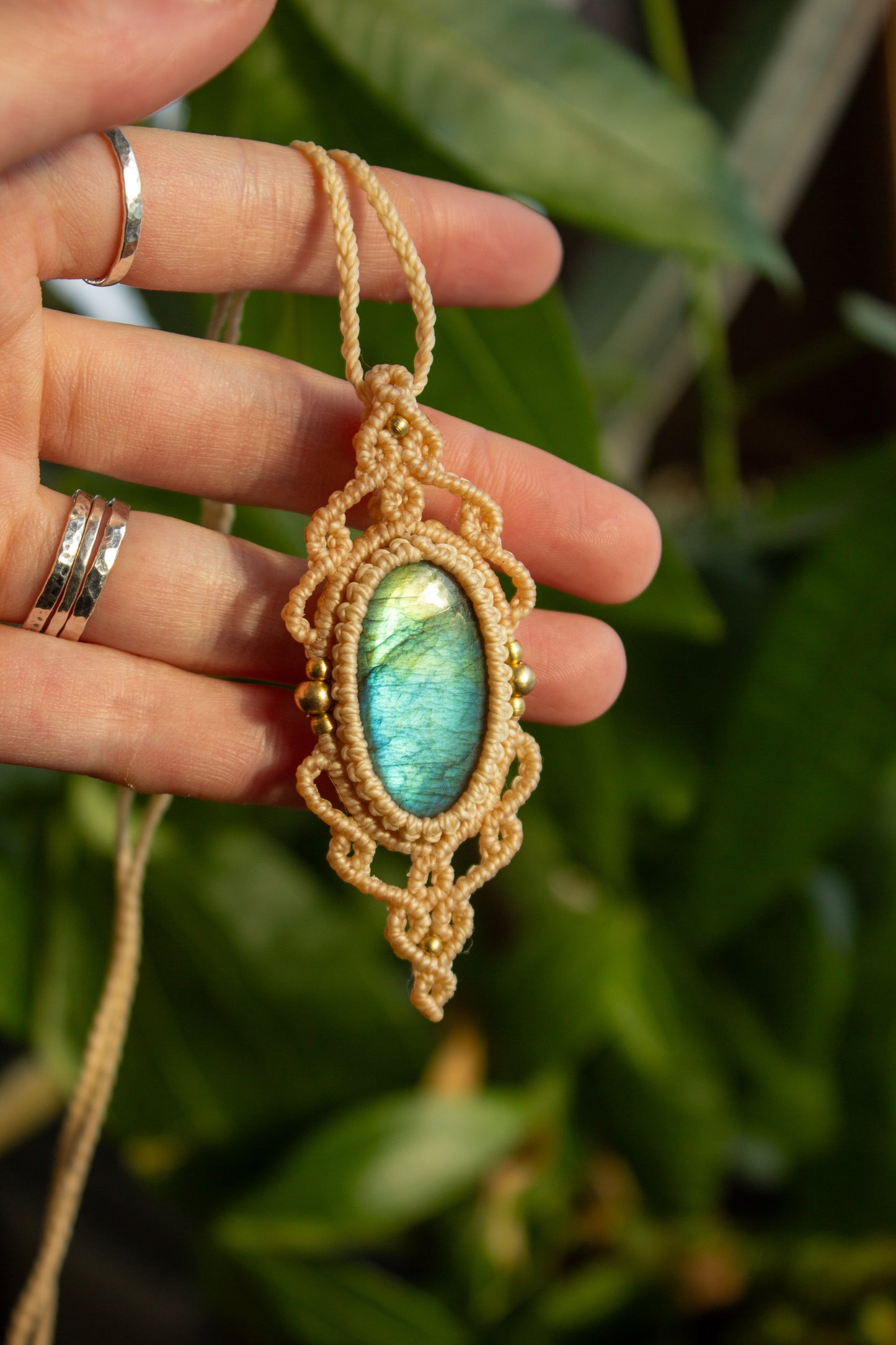 Labradorite • macrame necklace