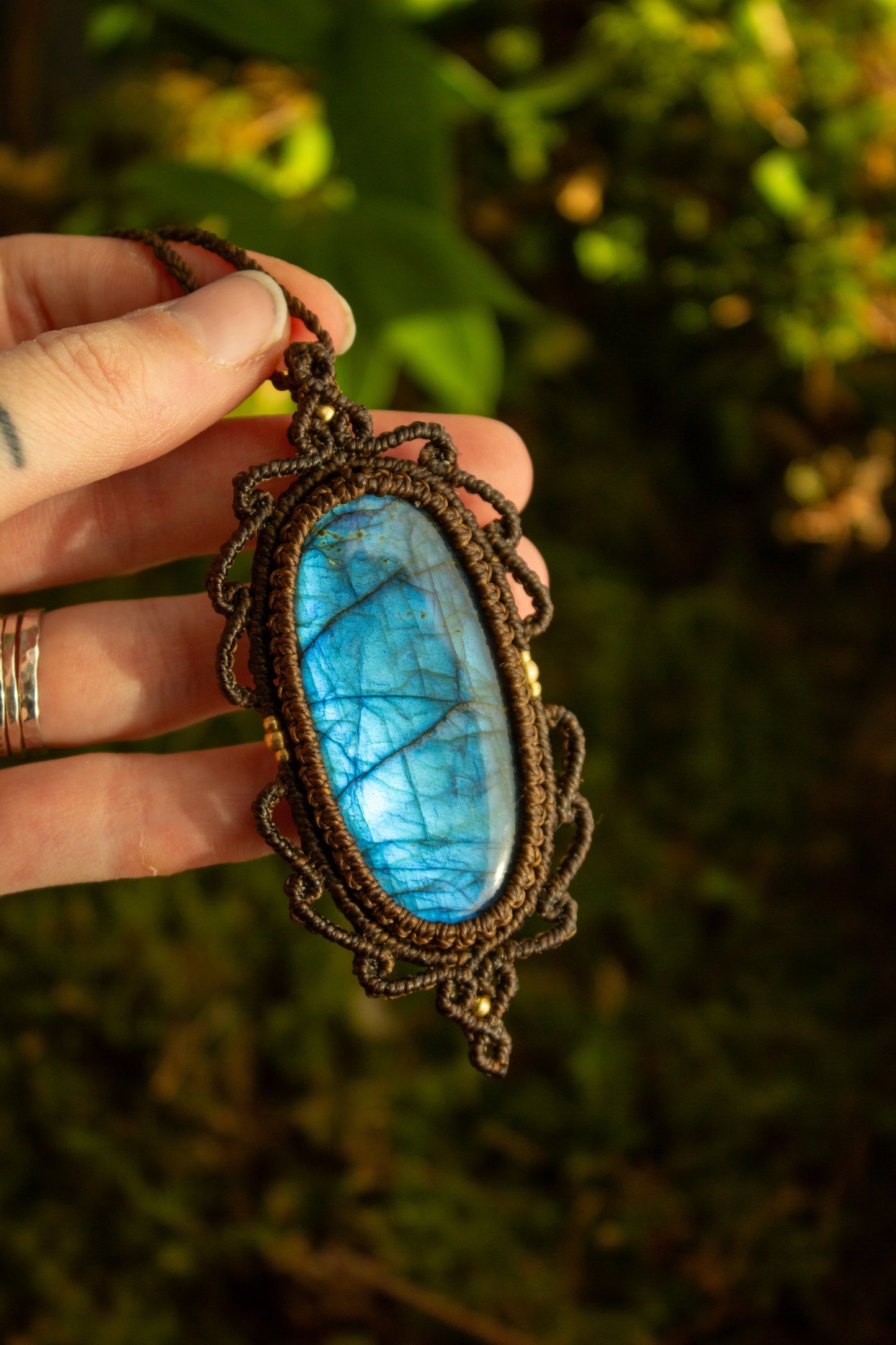 Labradorite • macrame necklace
