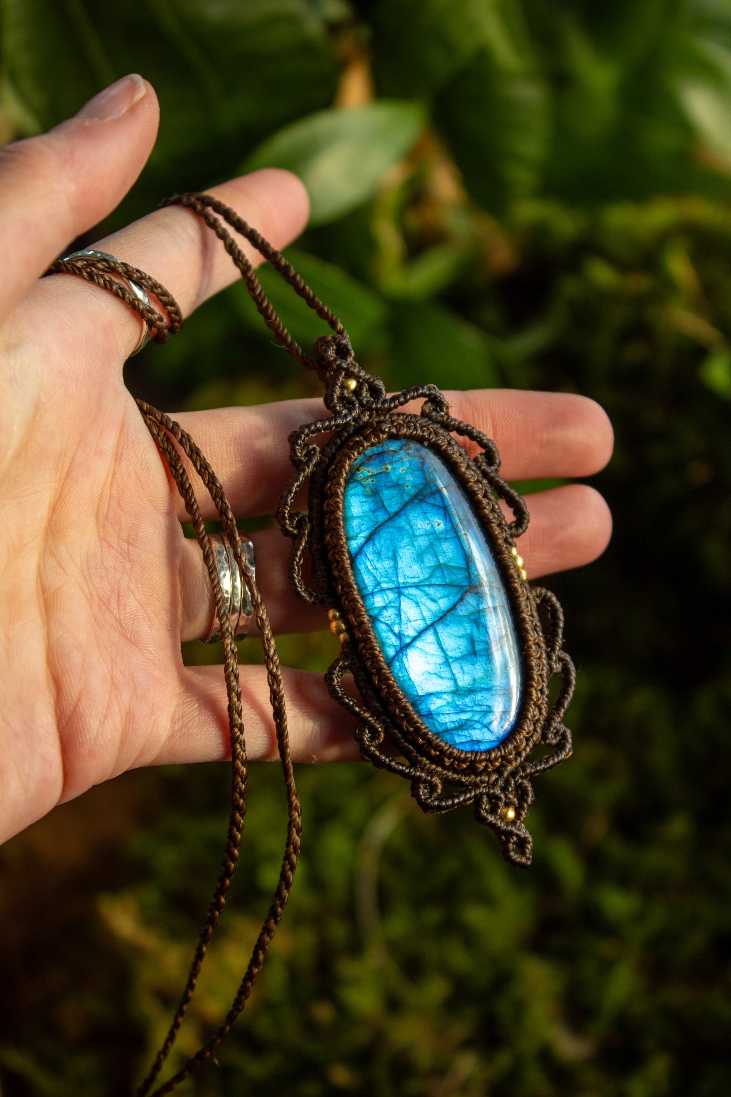 Labradorite • macrame necklace