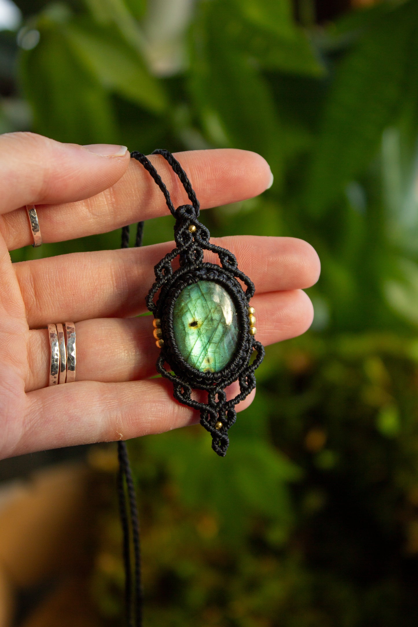 Labradorite • macrame necklace