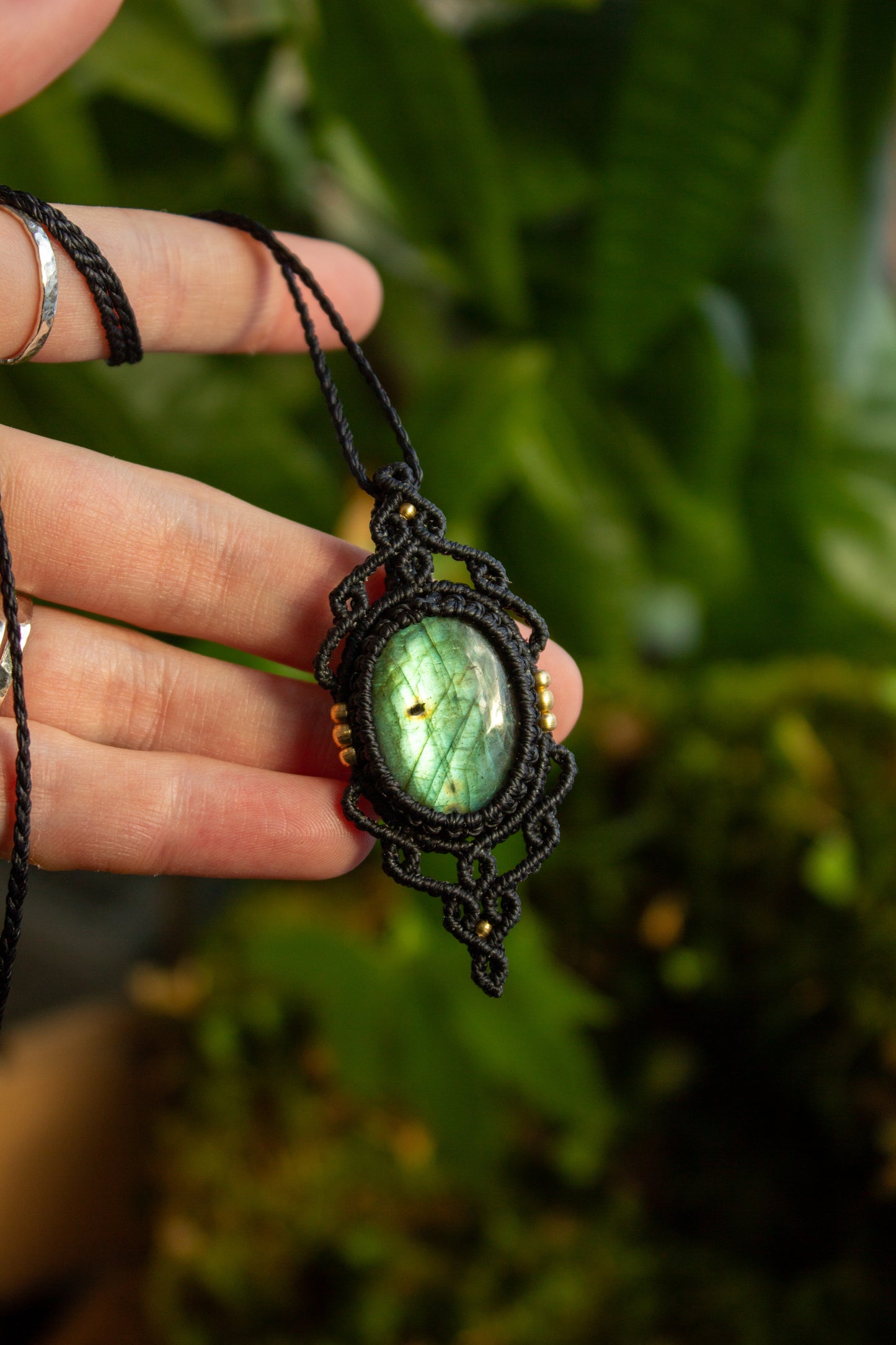 Labradorite • macrame necklace