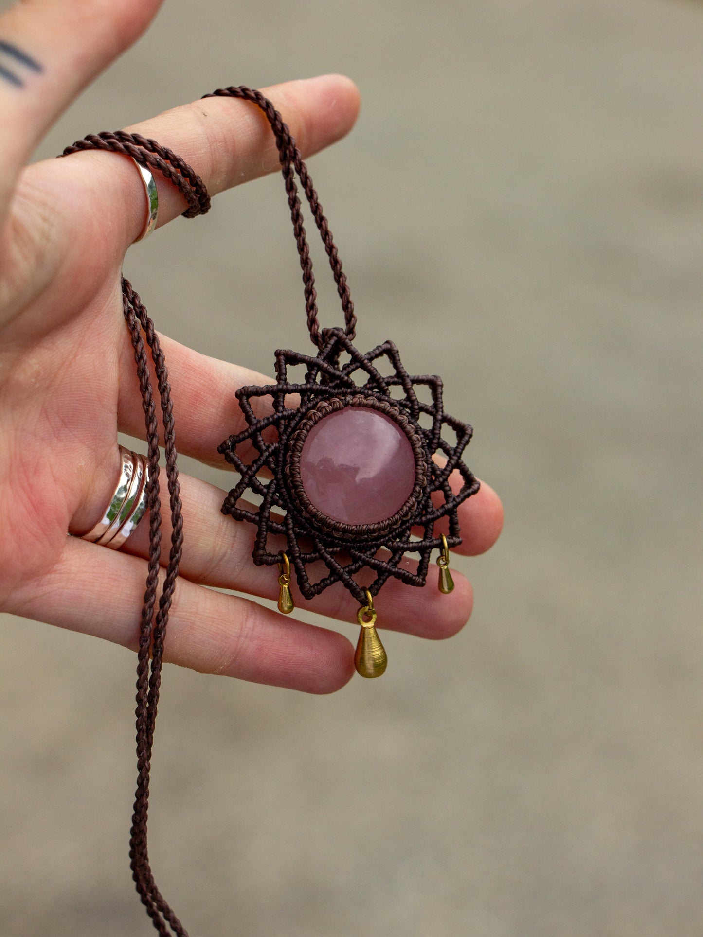 Rose Quartz macrame necklace