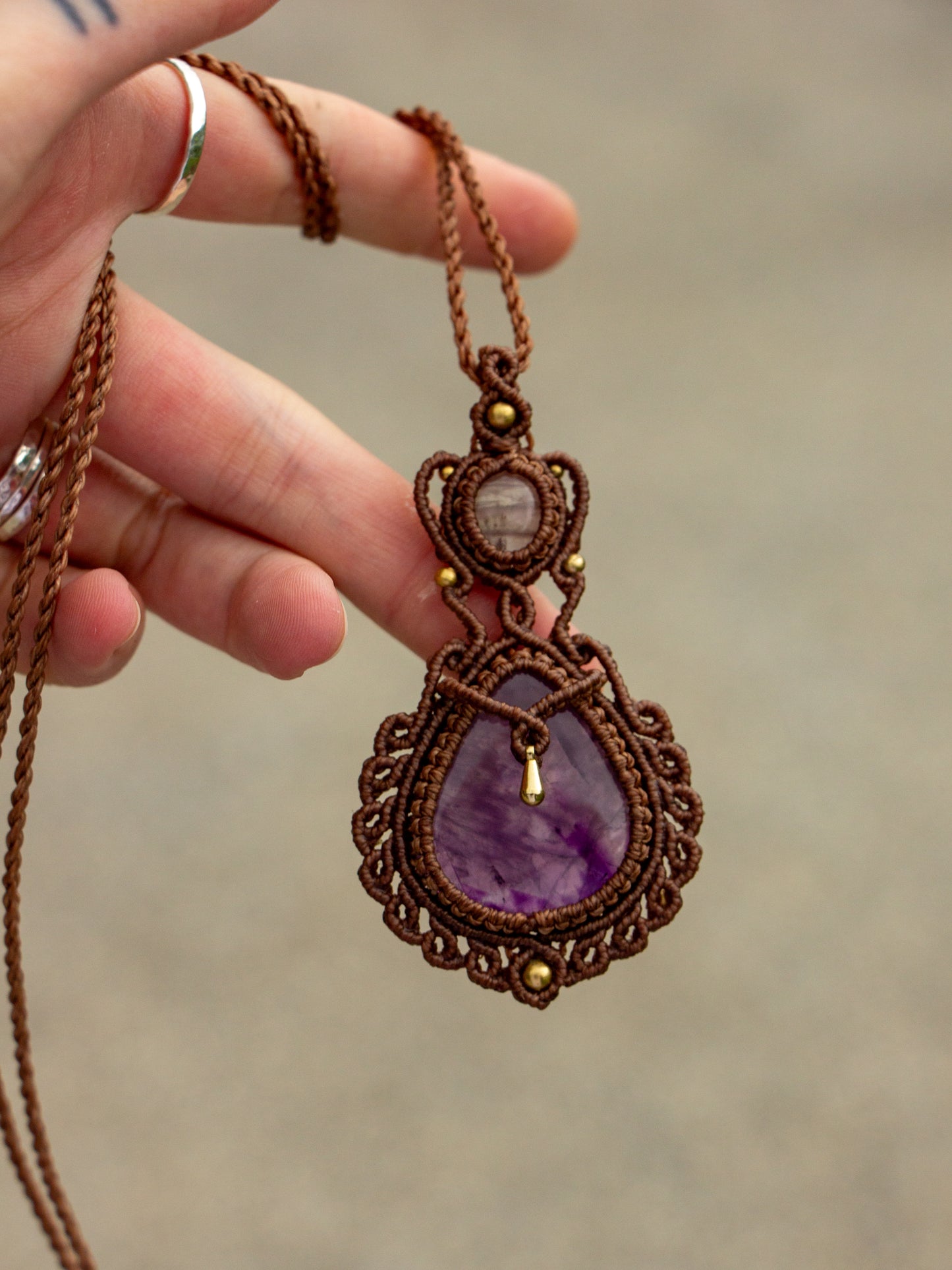 Rose Quartz & Amethyst macrame necklace