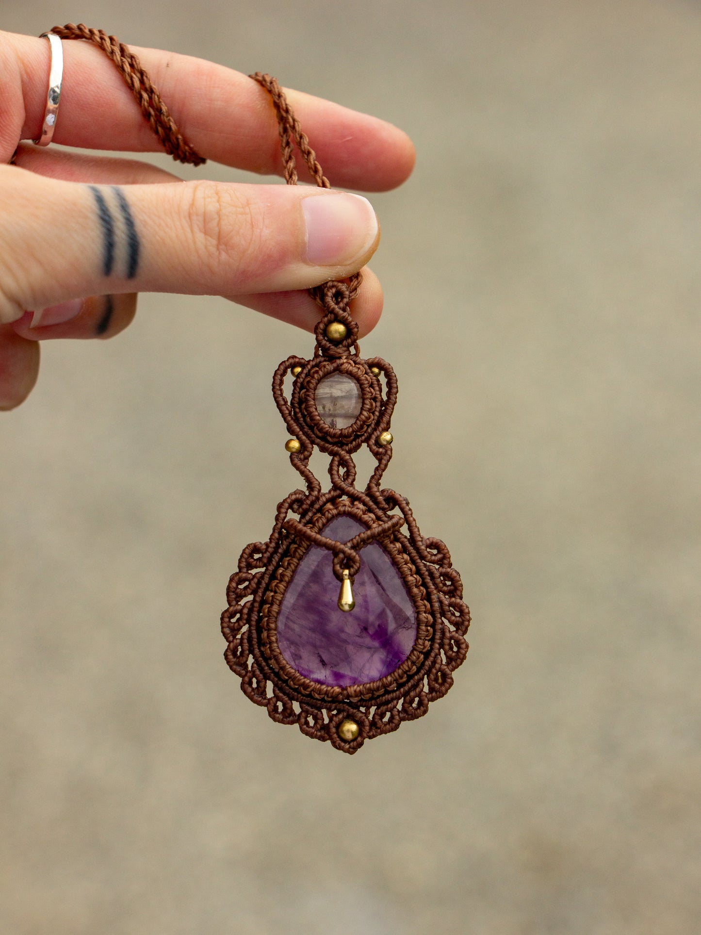 Rose Quartz & Amethyst macrame necklace