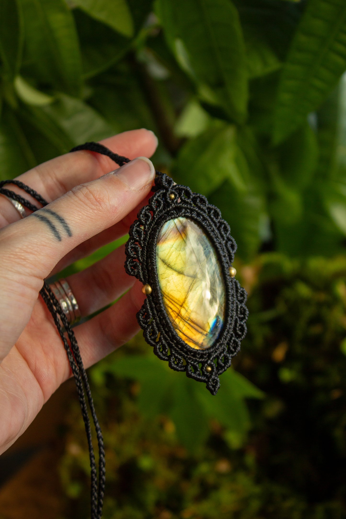 Labradorite • macrame necklace
