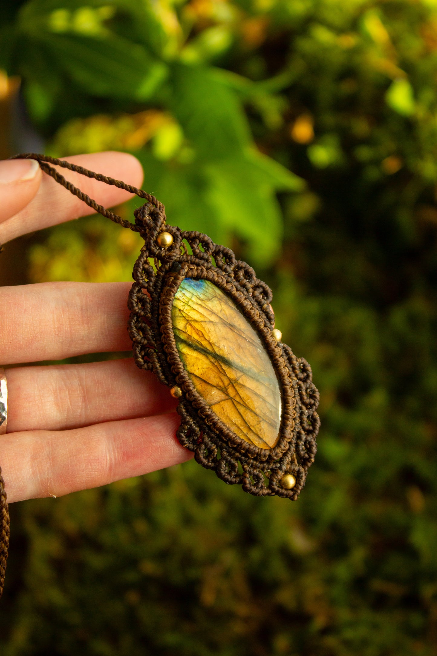 Labradorite • macrame necklace