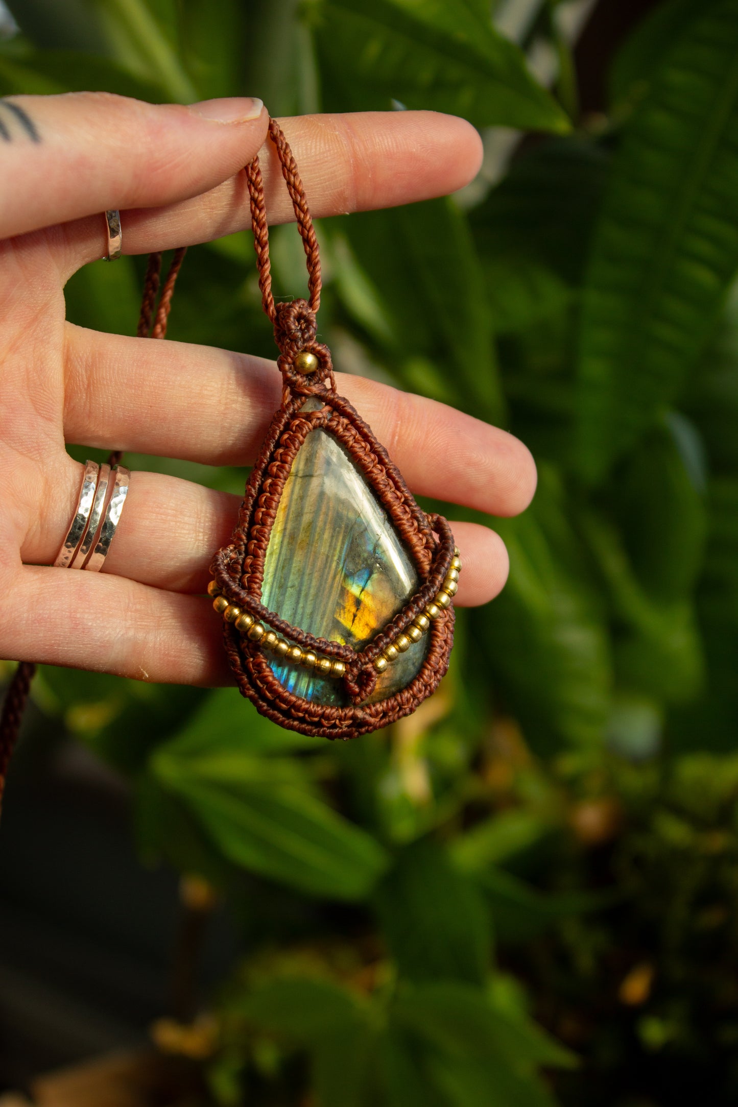 Labradorite • macrame necklace