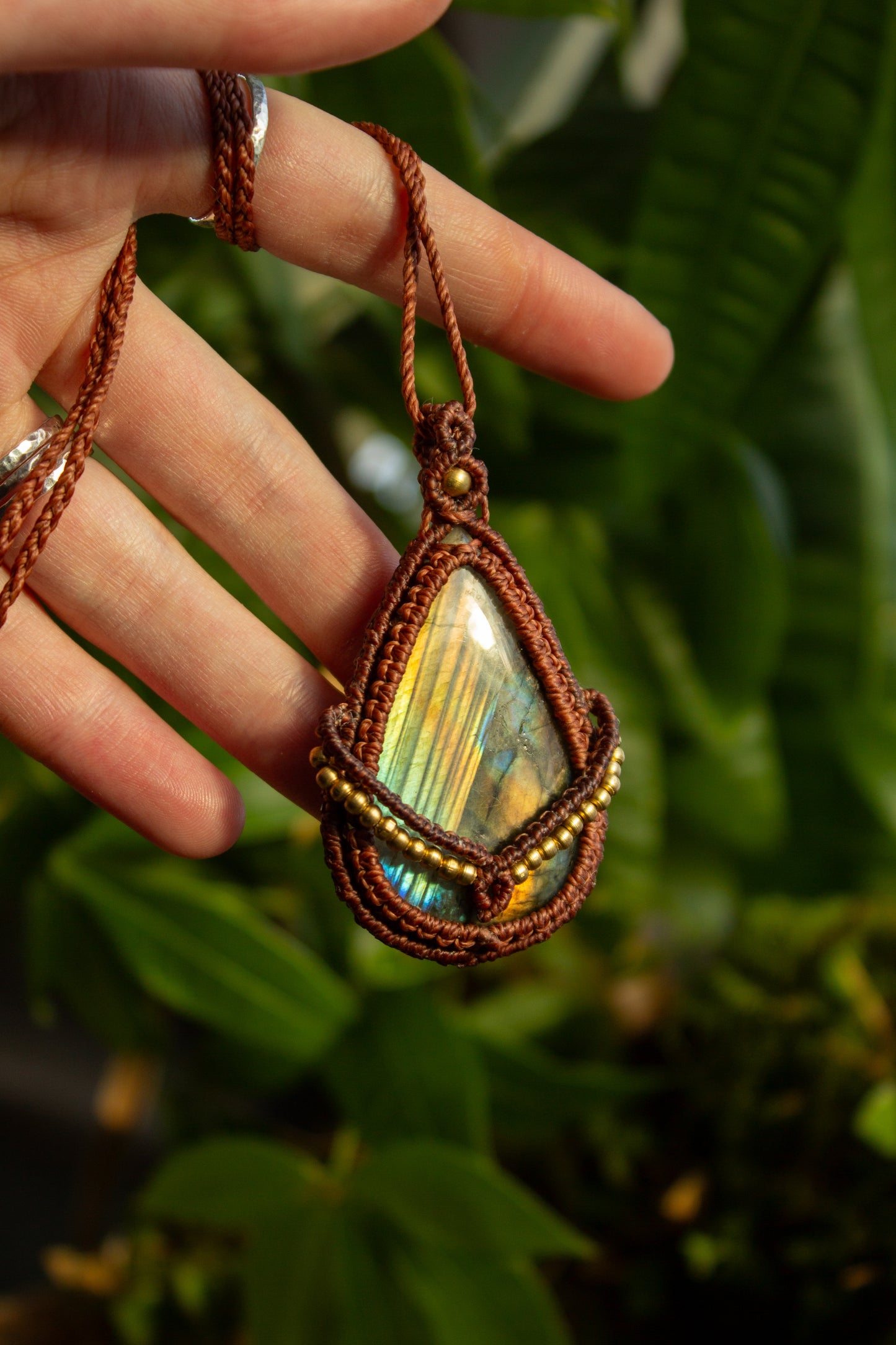 Labradorite • macrame necklace