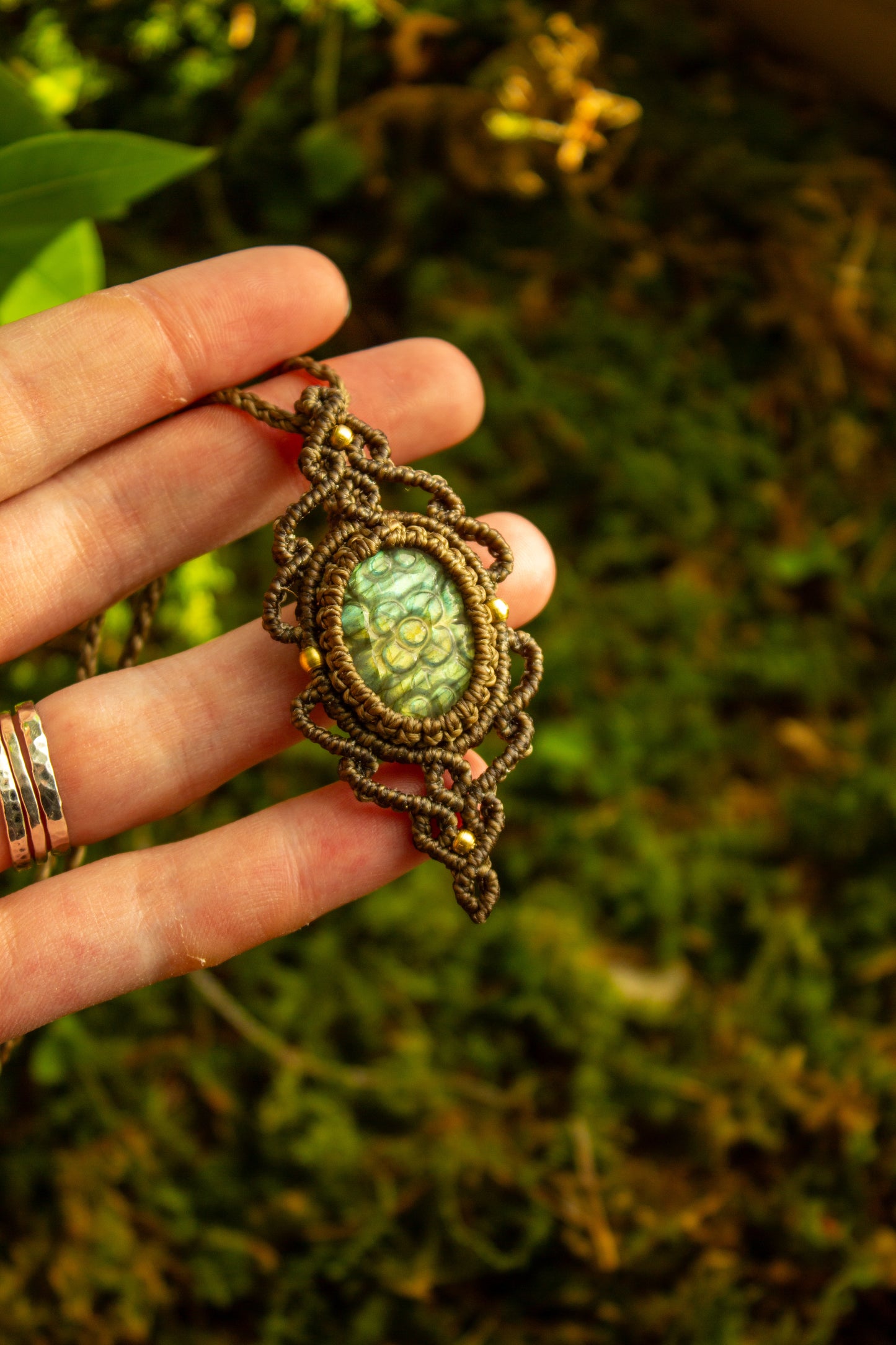 Labradorite • macrame necklace