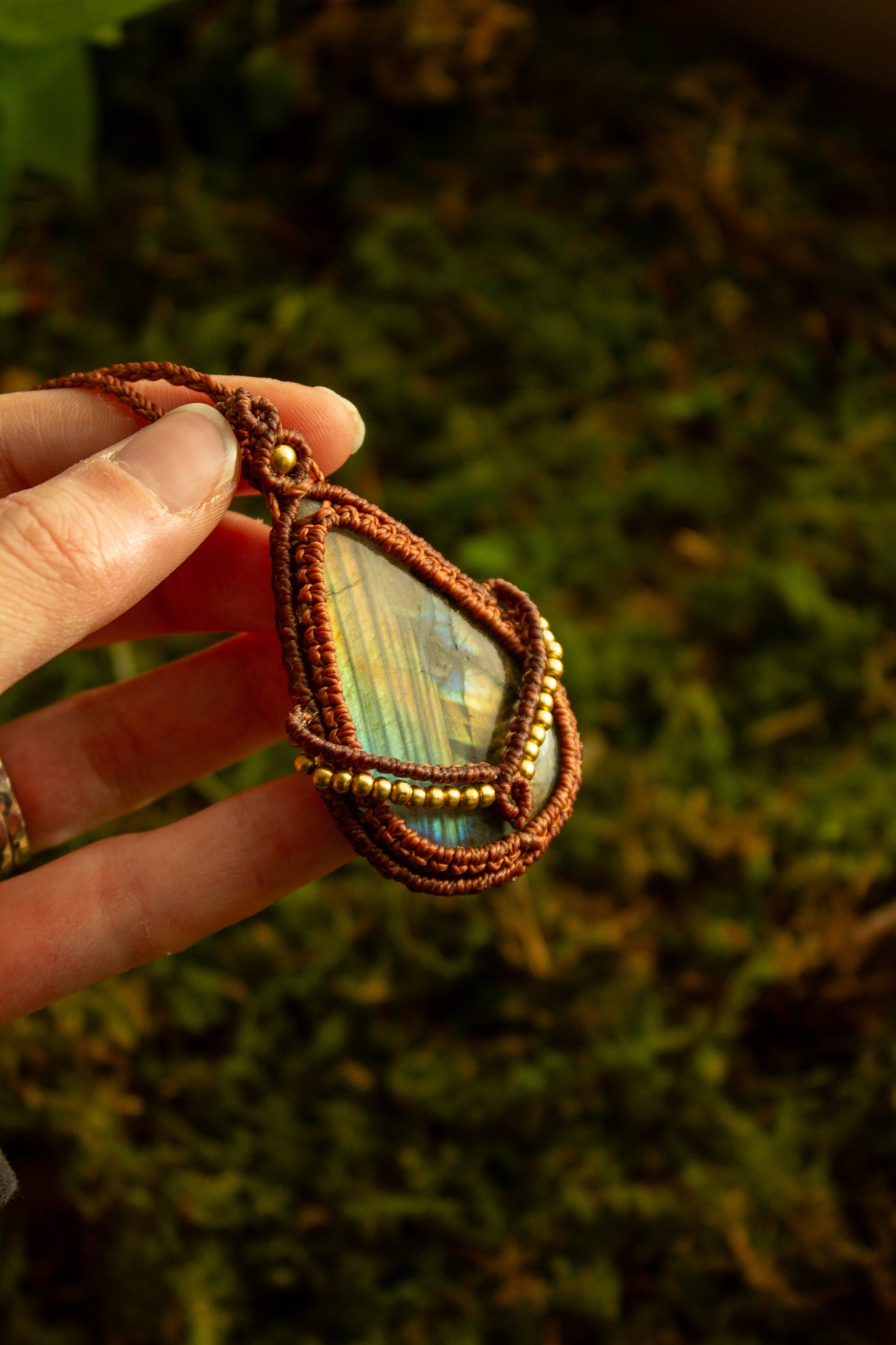 Labradorite • macrame necklace