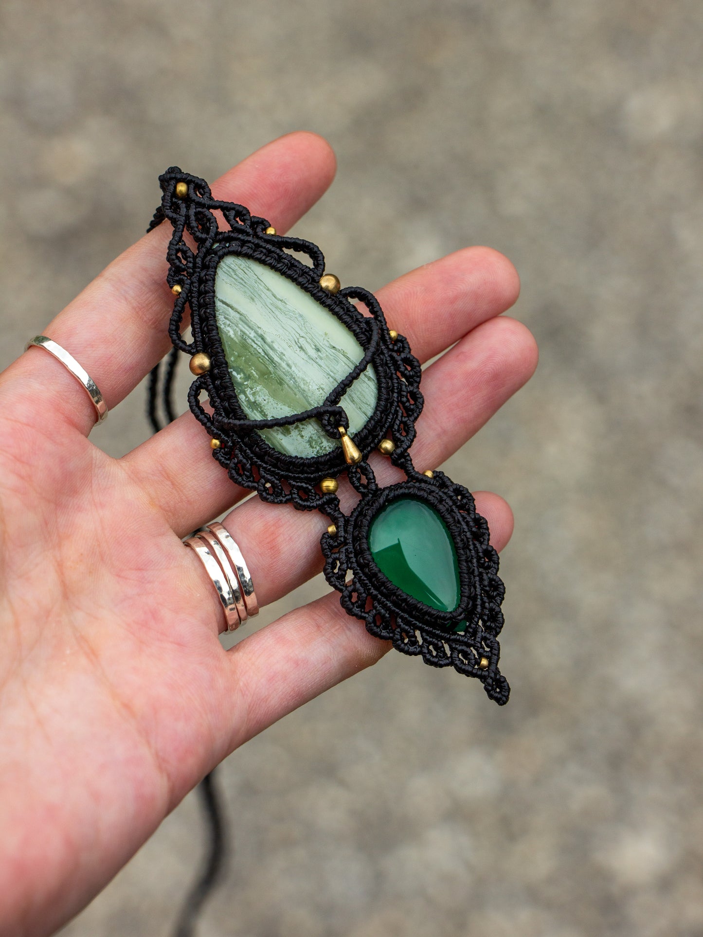 Serpentine & Green Onyx macrame necklace