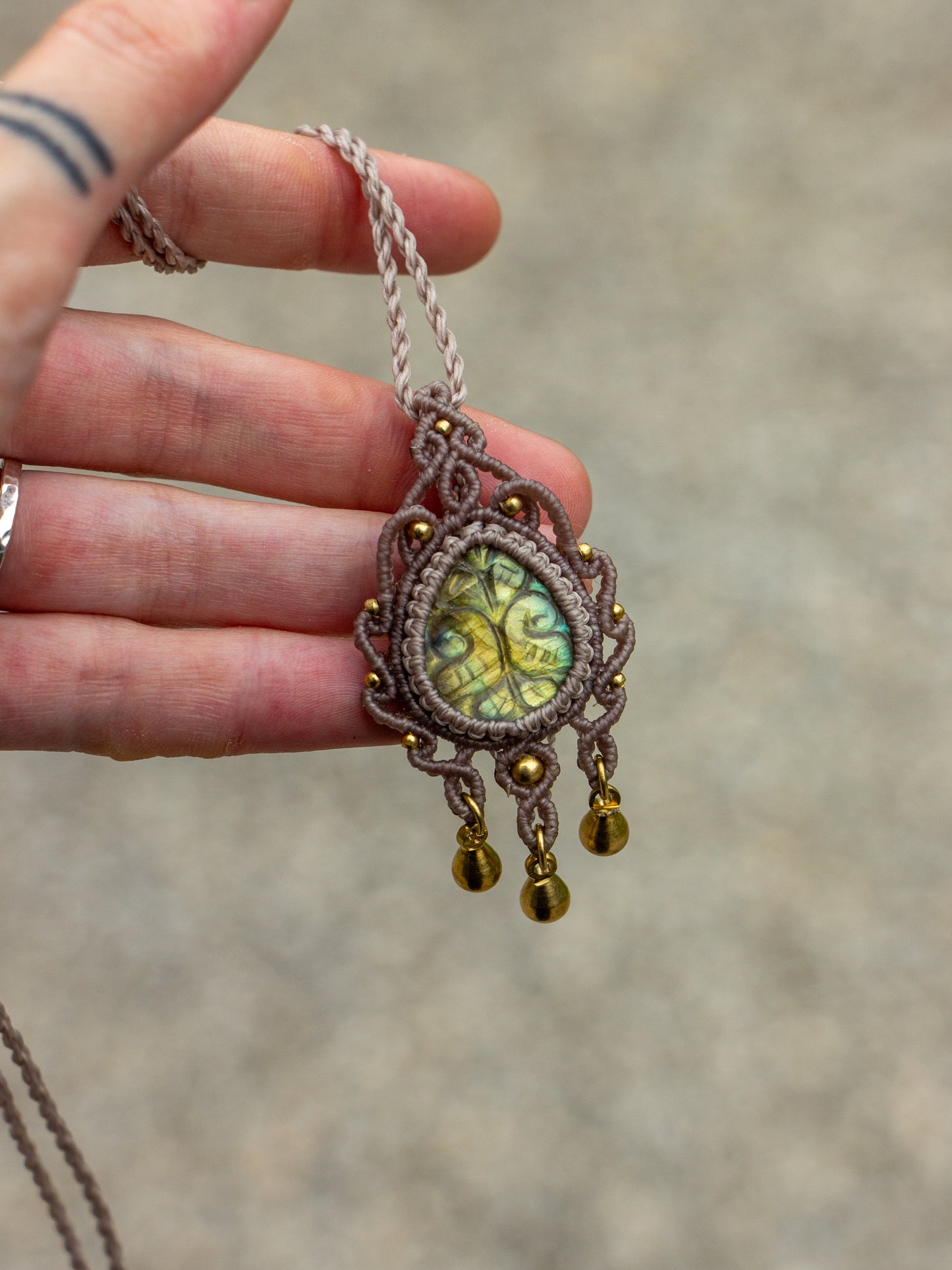 Labradorite macrame necklace