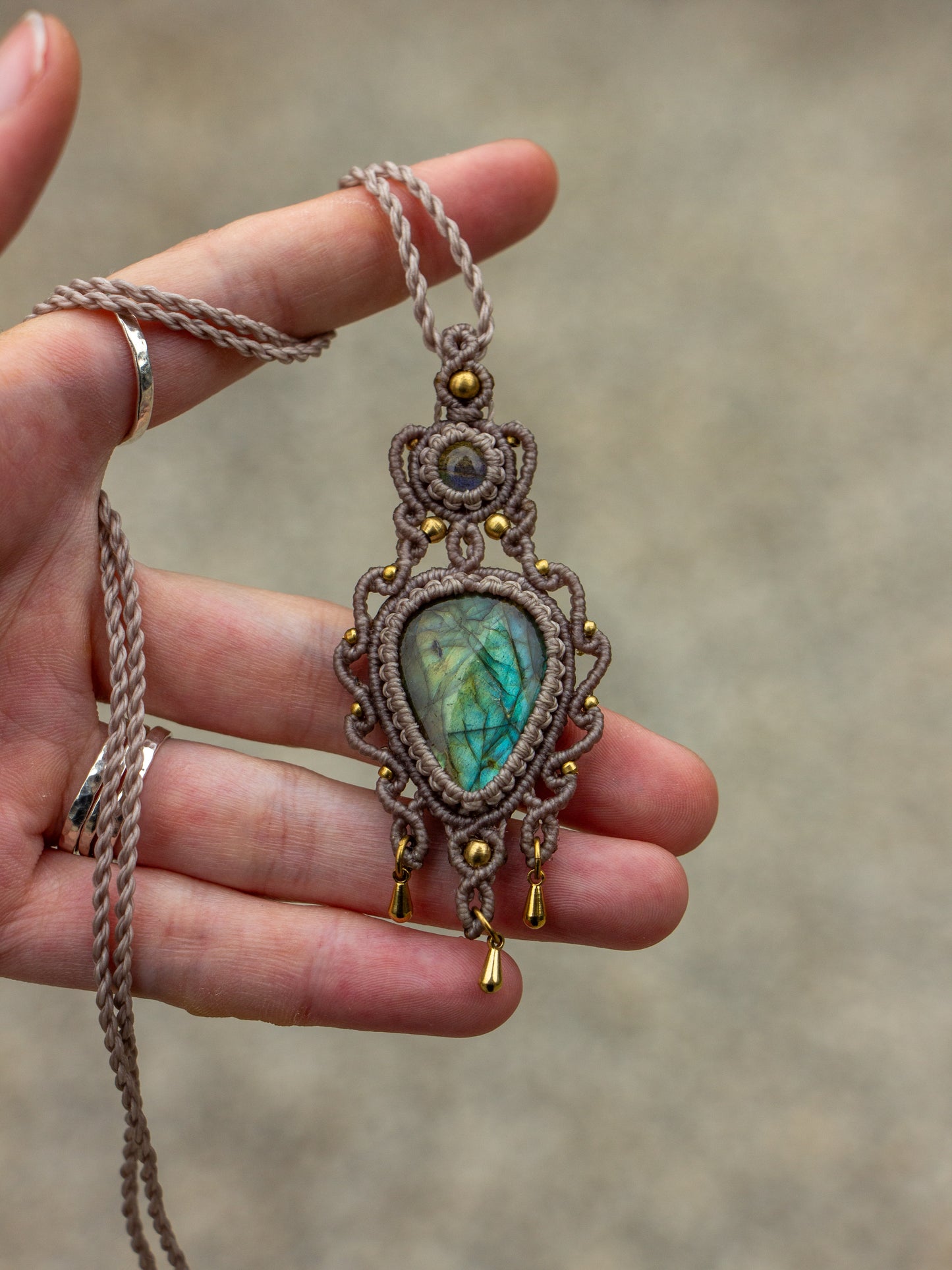 Double Labradorite macrame necklace