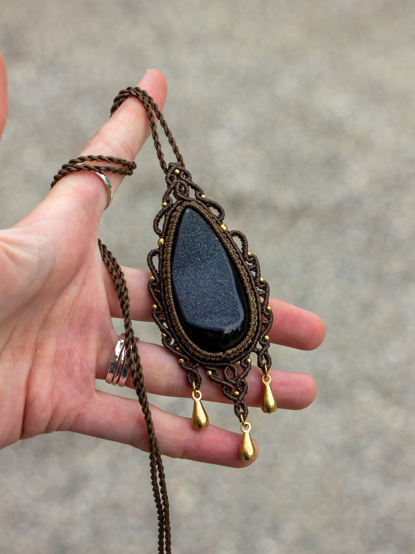 Druzy Onyx macrame necklace