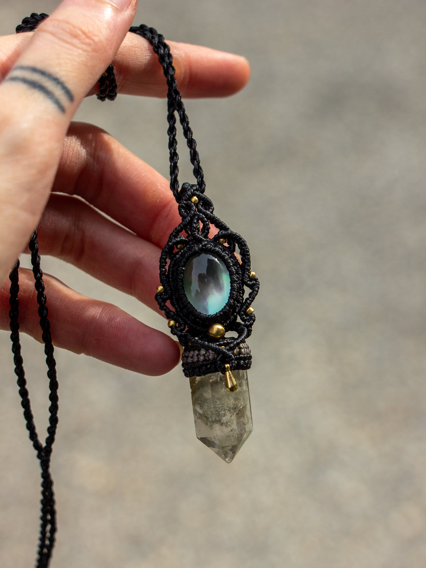 Mother of Pearl & Garden Quartz macrame necklace