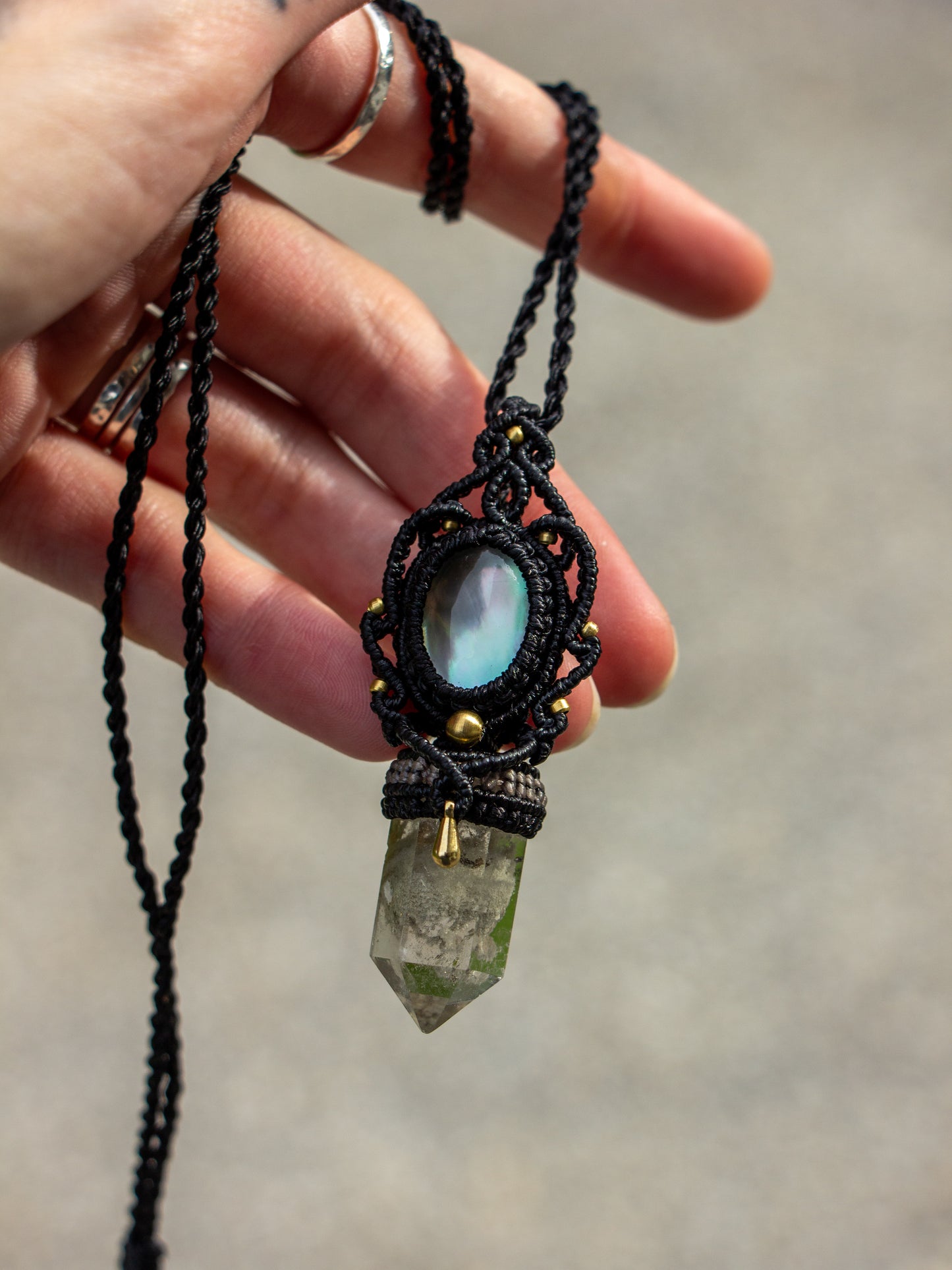 Mother of Pearl & Garden Quartz macrame necklace