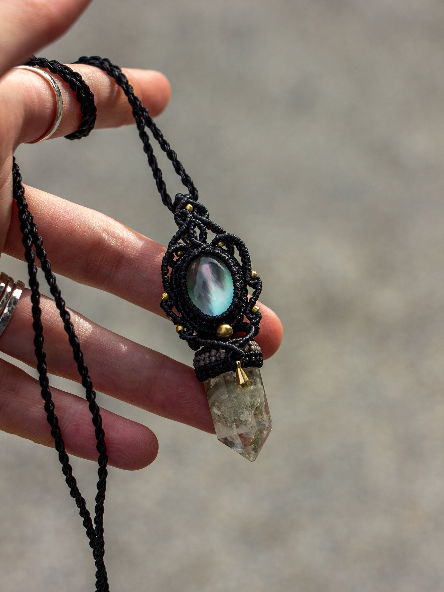 Mother of Pearl & Garden Quartz macrame necklace