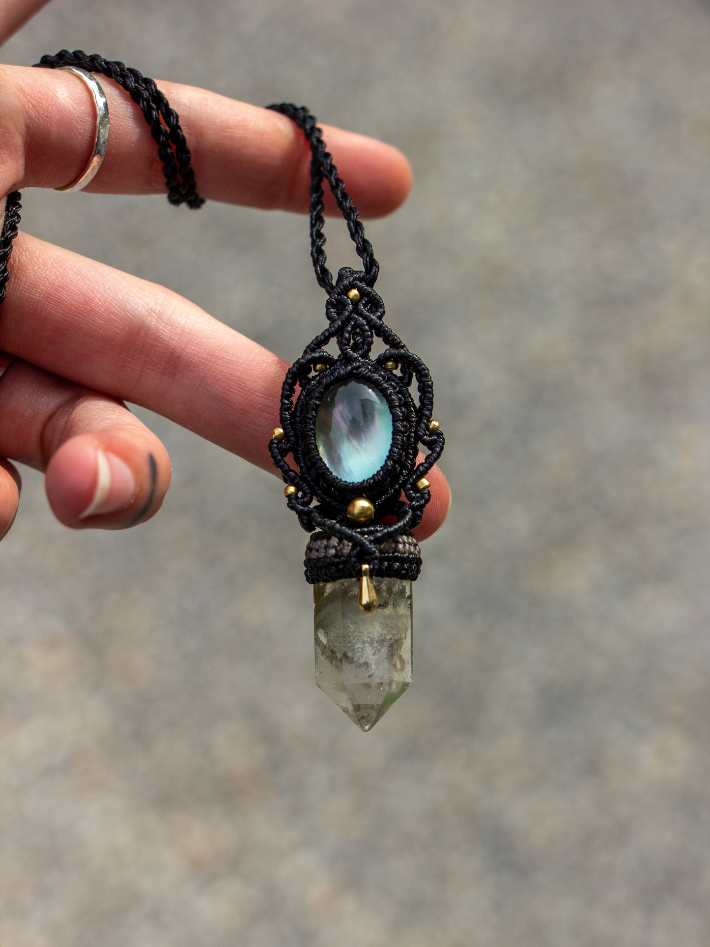 Mother of Pearl & Garden Quartz macrame necklace