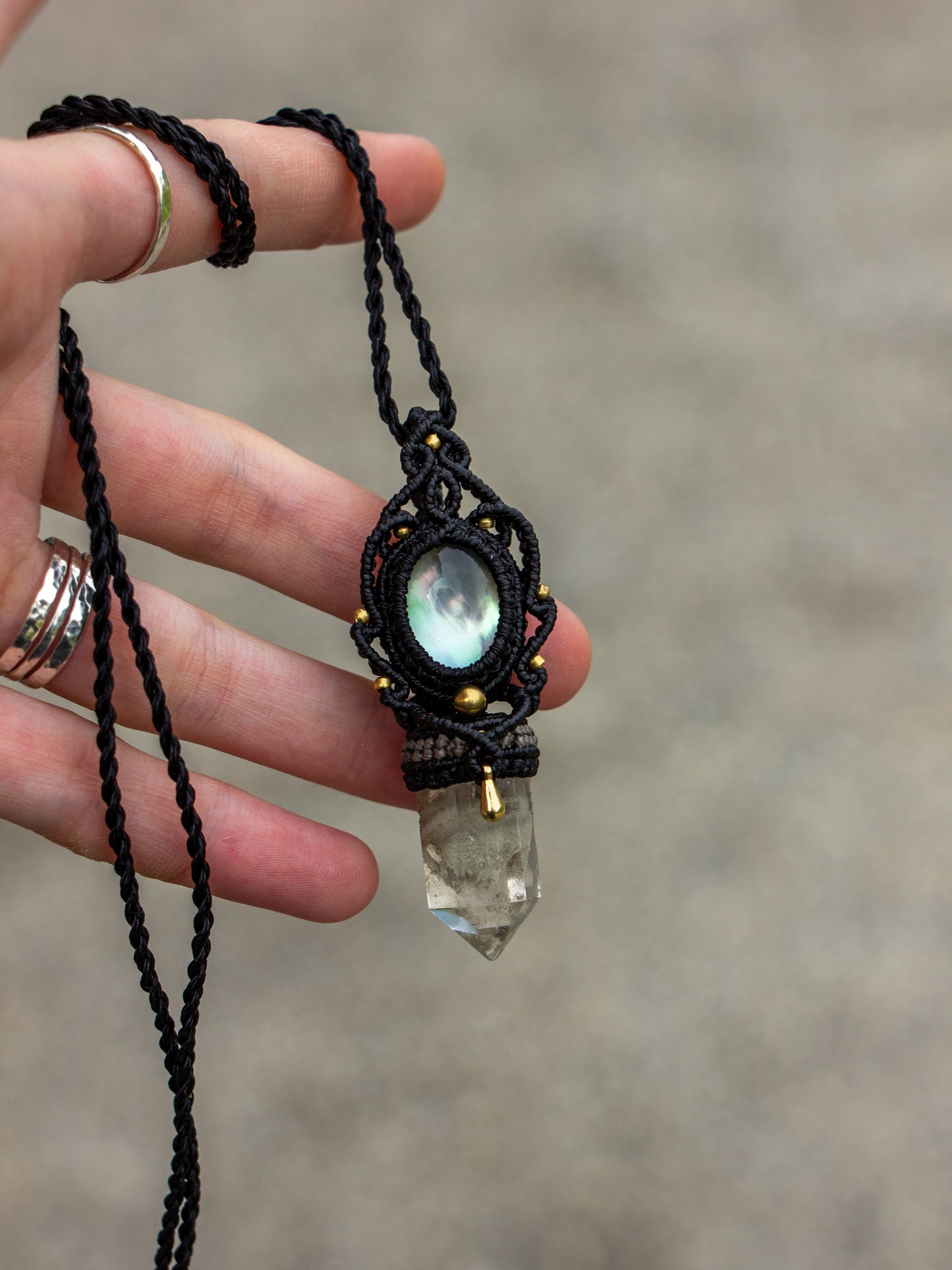 Mother of Pearl & Garden Quartz macrame necklace