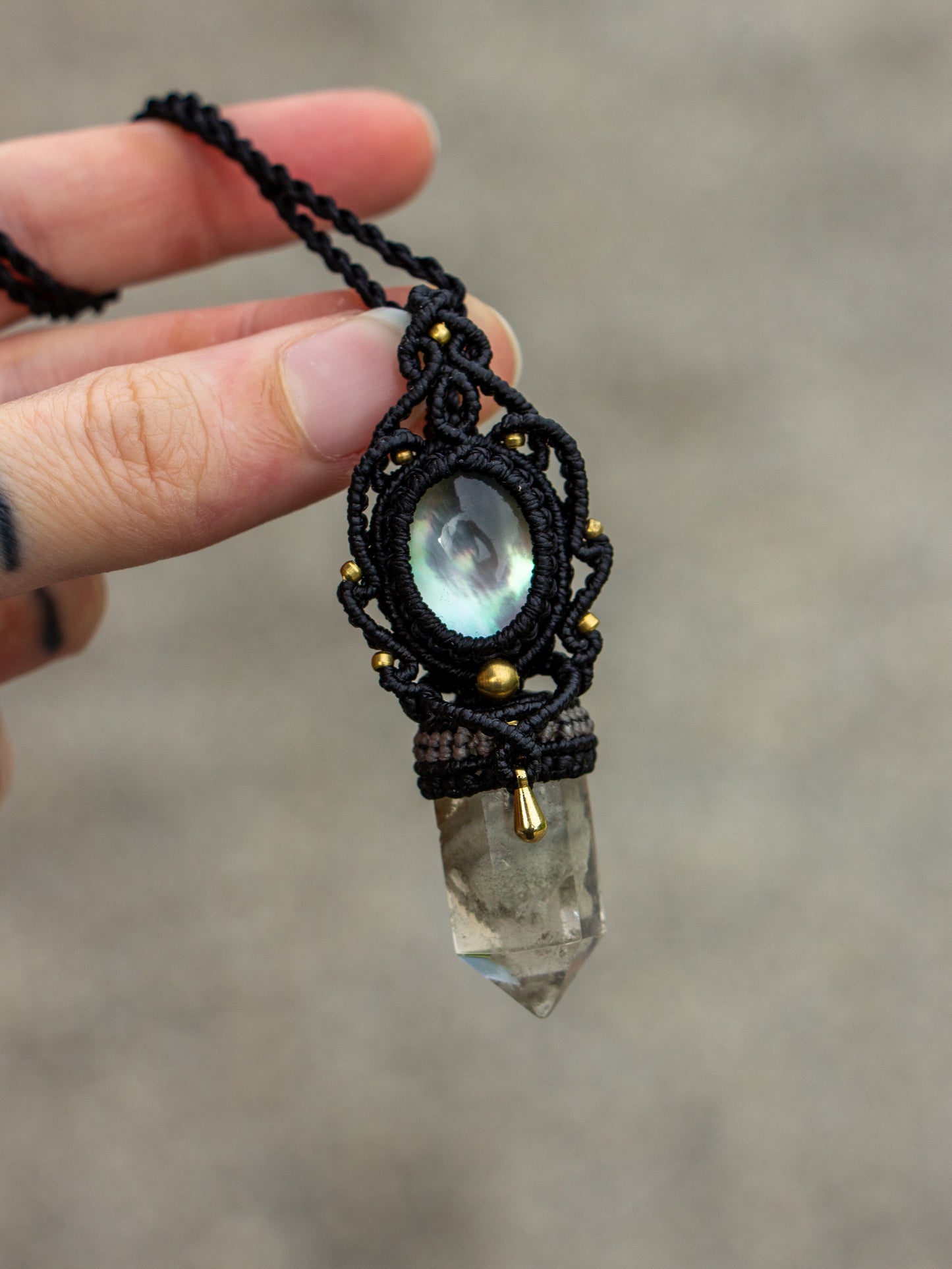 Mother of Pearl & Garden Quartz macrame necklace