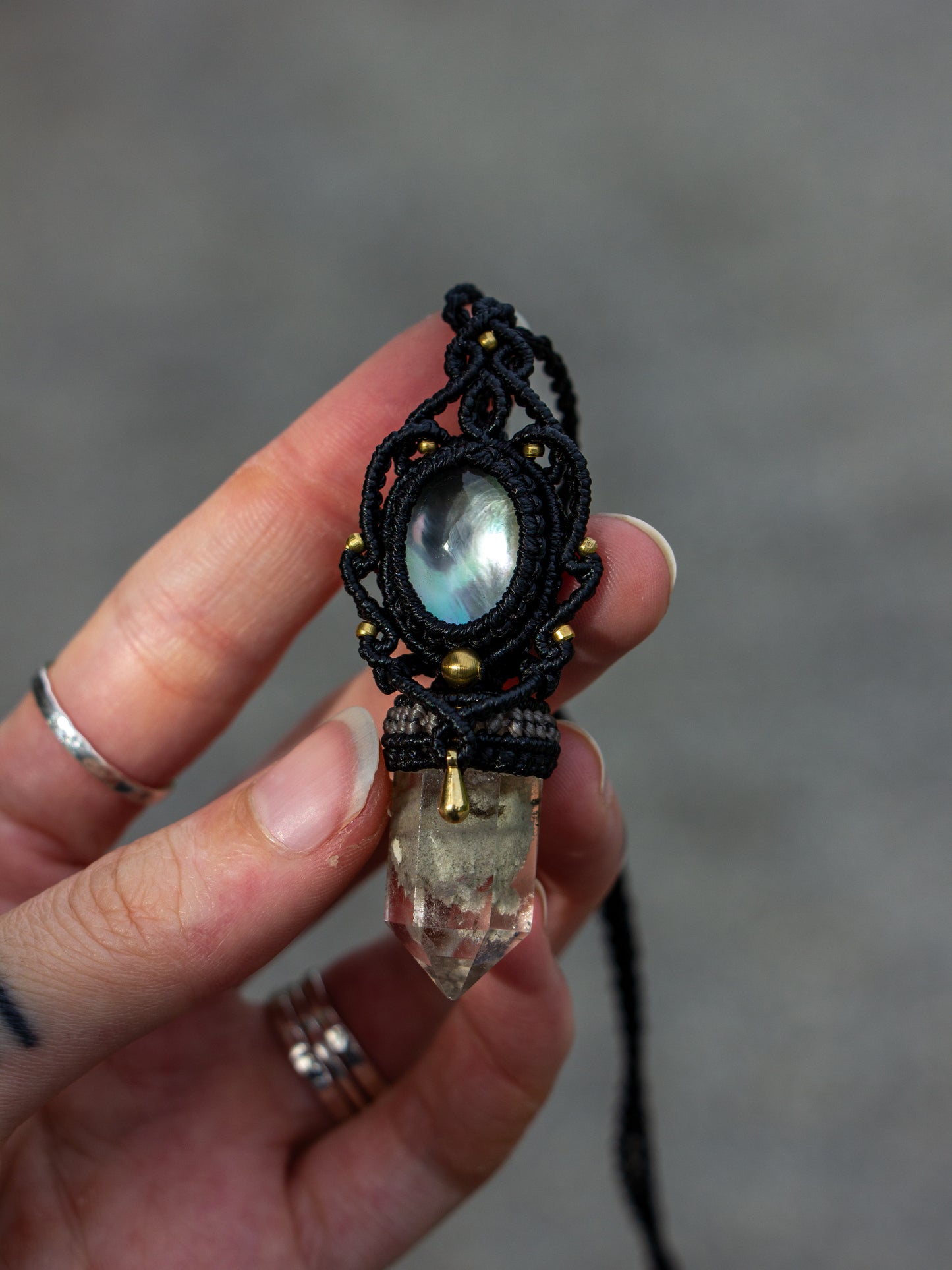Mother of Pearl & Garden Quartz macrame necklace