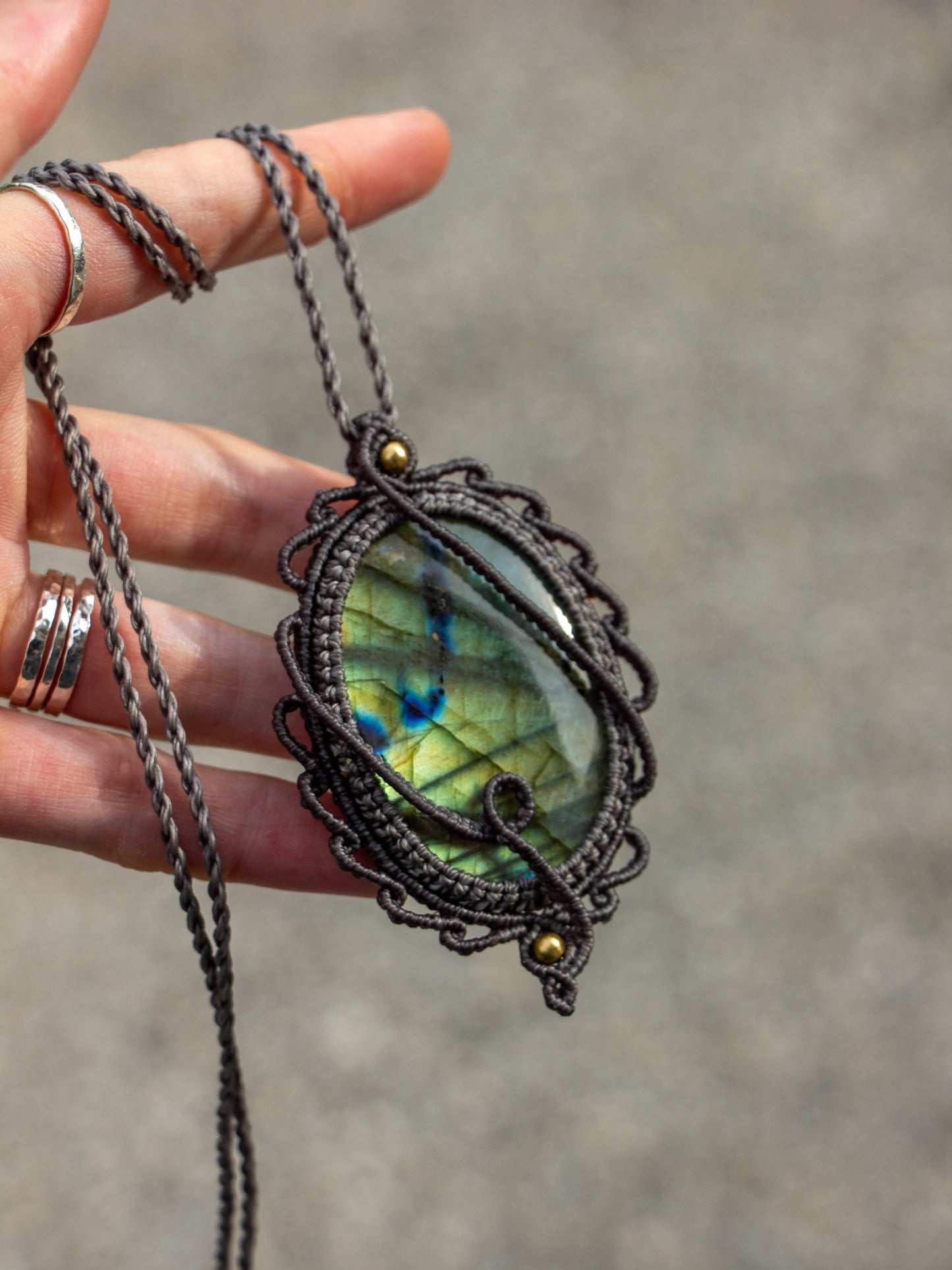 Labradorite macrame necklace