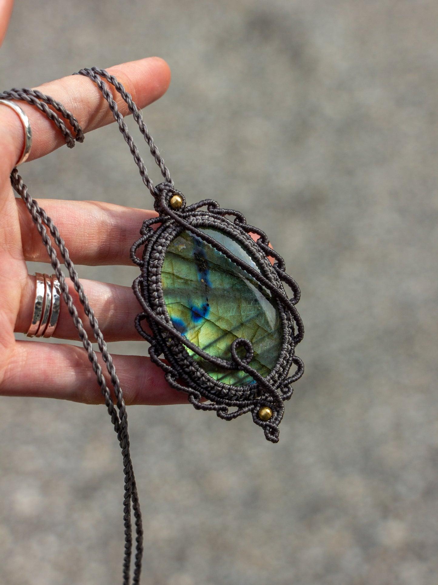 Labradorite macrame necklace