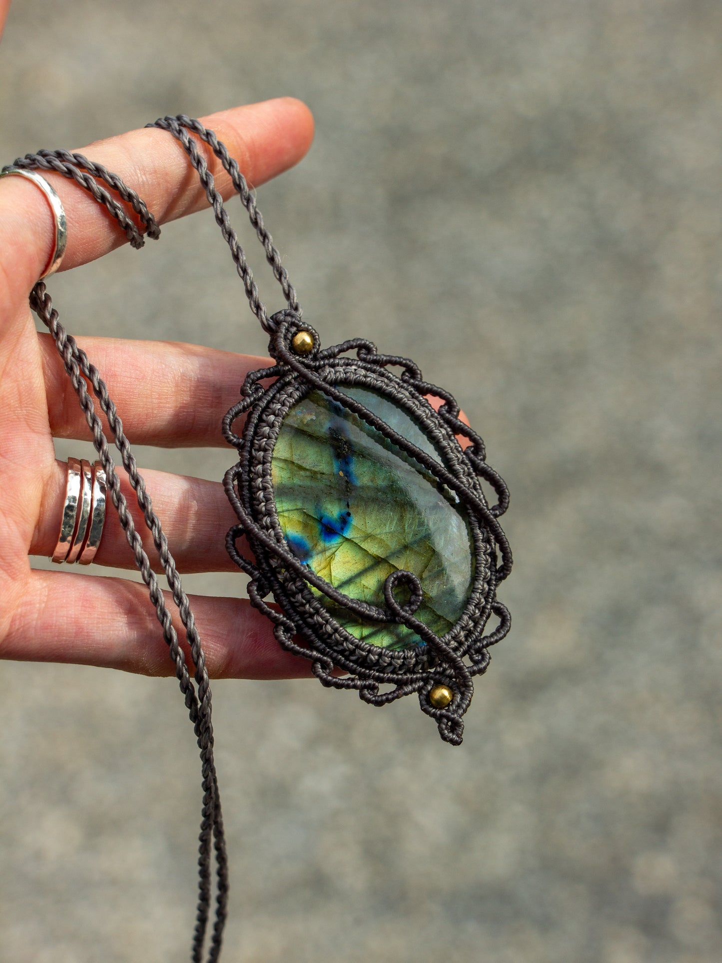 Labradorite macrame necklace