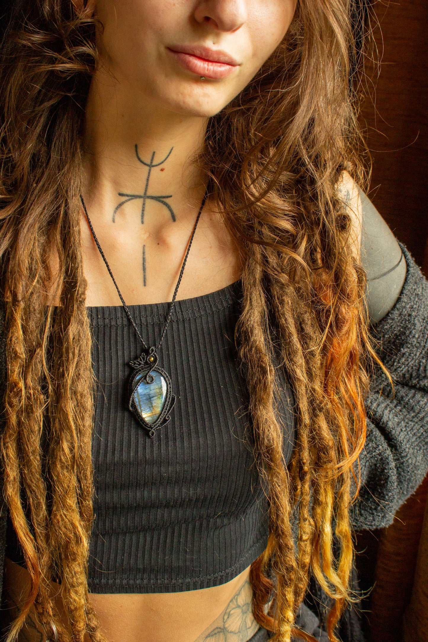 Esther • Labradorite macrame necklace